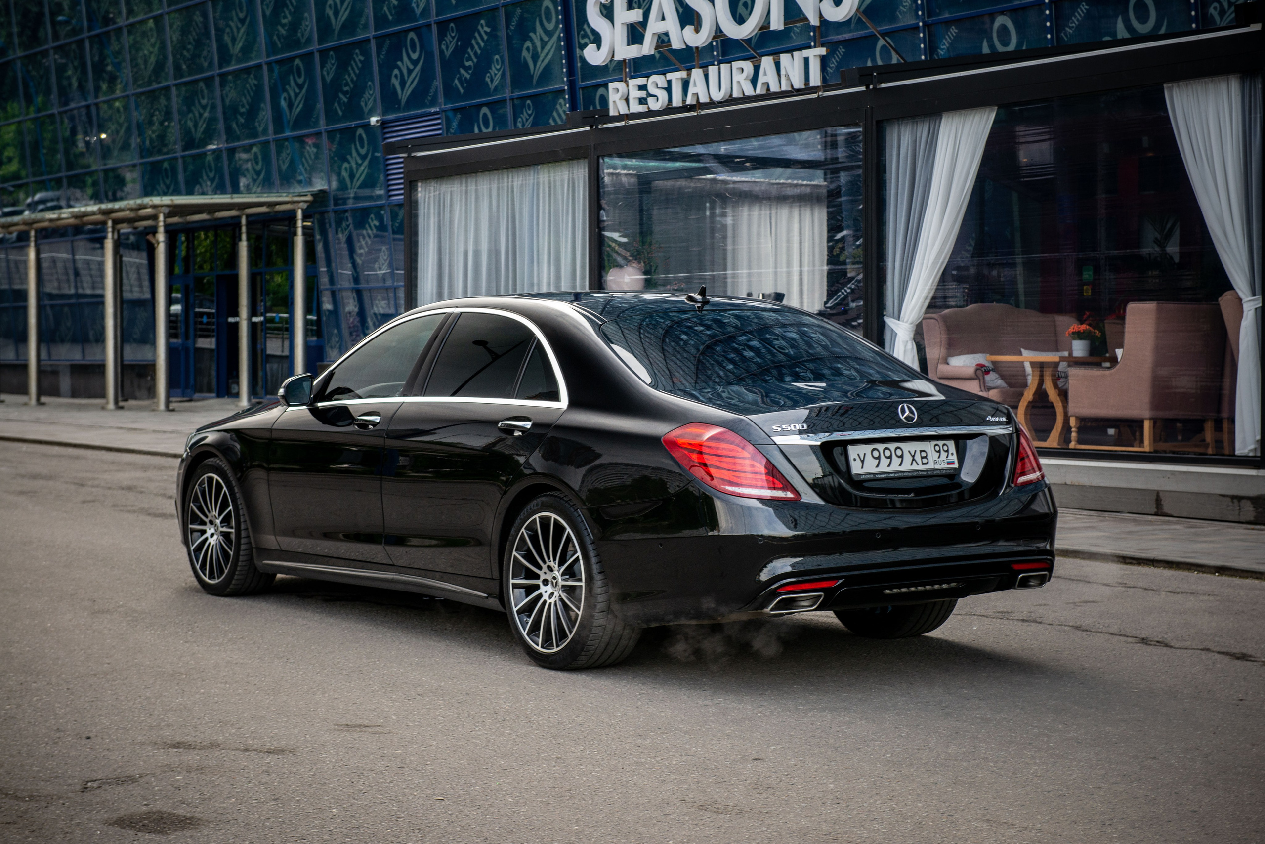 Фотосъемка Mercedes Benz S500 для продажи. ФОТОГРАФ МЕКСИКА КИНТАНА-РОО