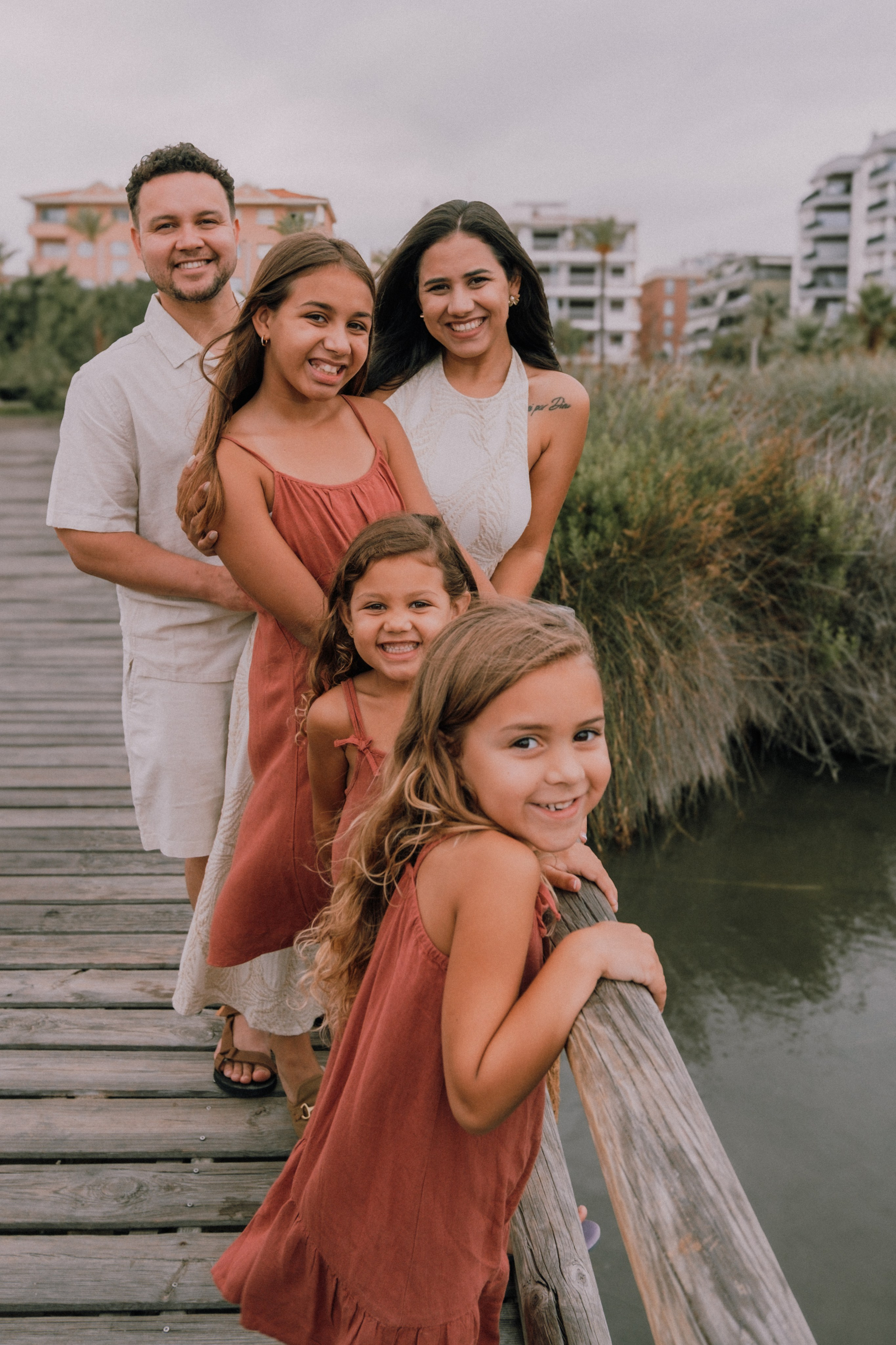 Семейная фотосессия на пляже. Профессиональная фотосъемка в Калафелле — Елена Медведева