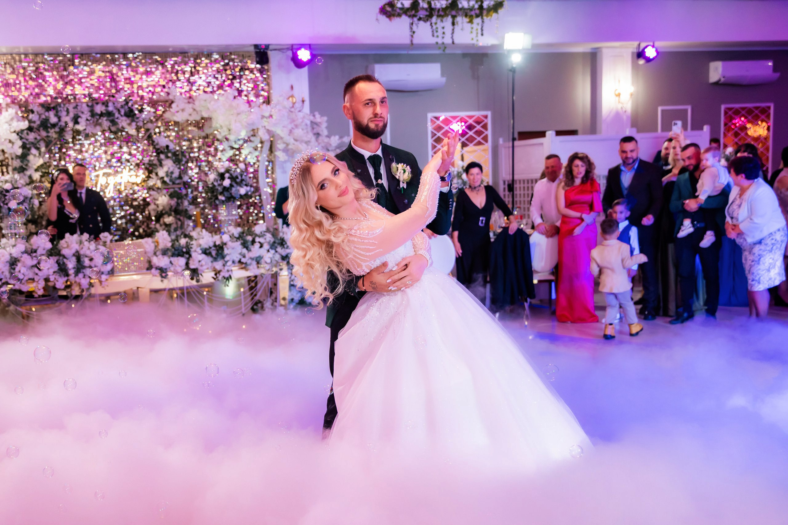 Mireasa în ziua nunții – emoție, eleganță și momente autentice | Fotograf nuntă