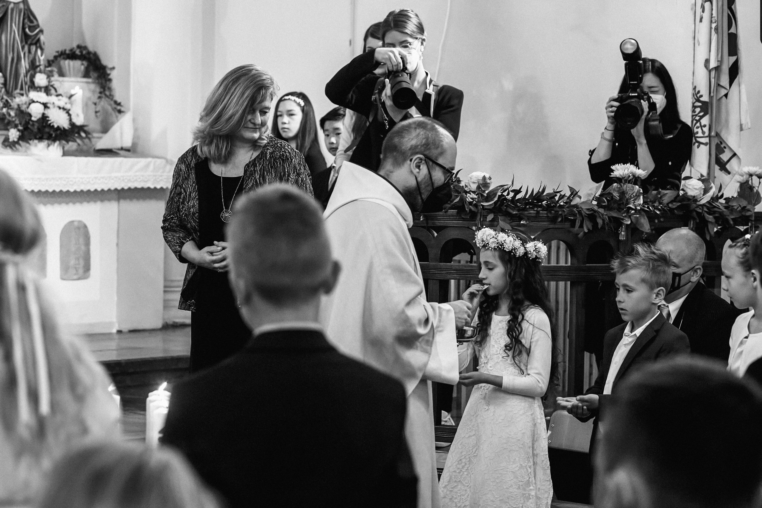 Communion day. Amazing photo session at a time convenient for you. Y