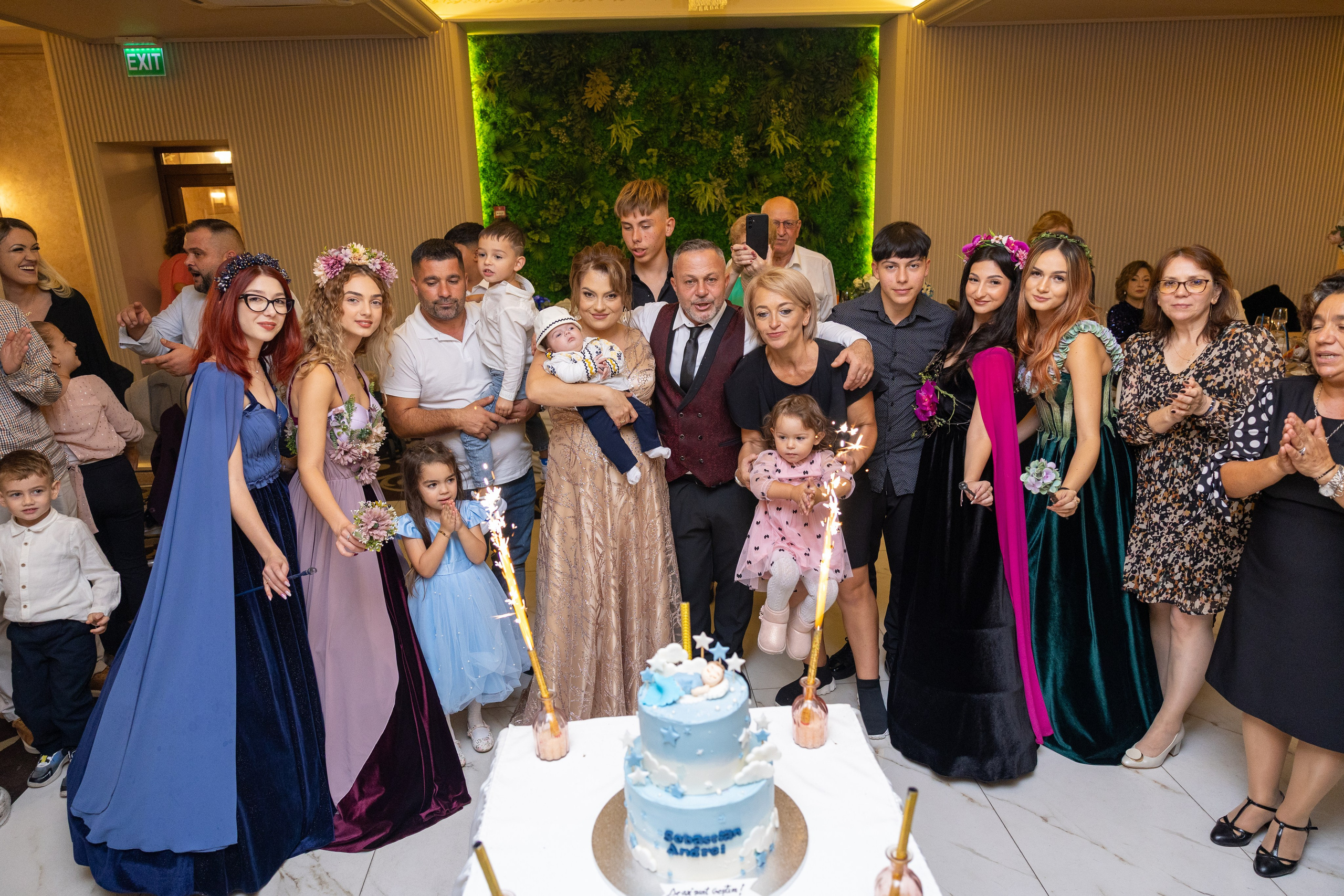 Andrei Sebastian. Moments By Gub