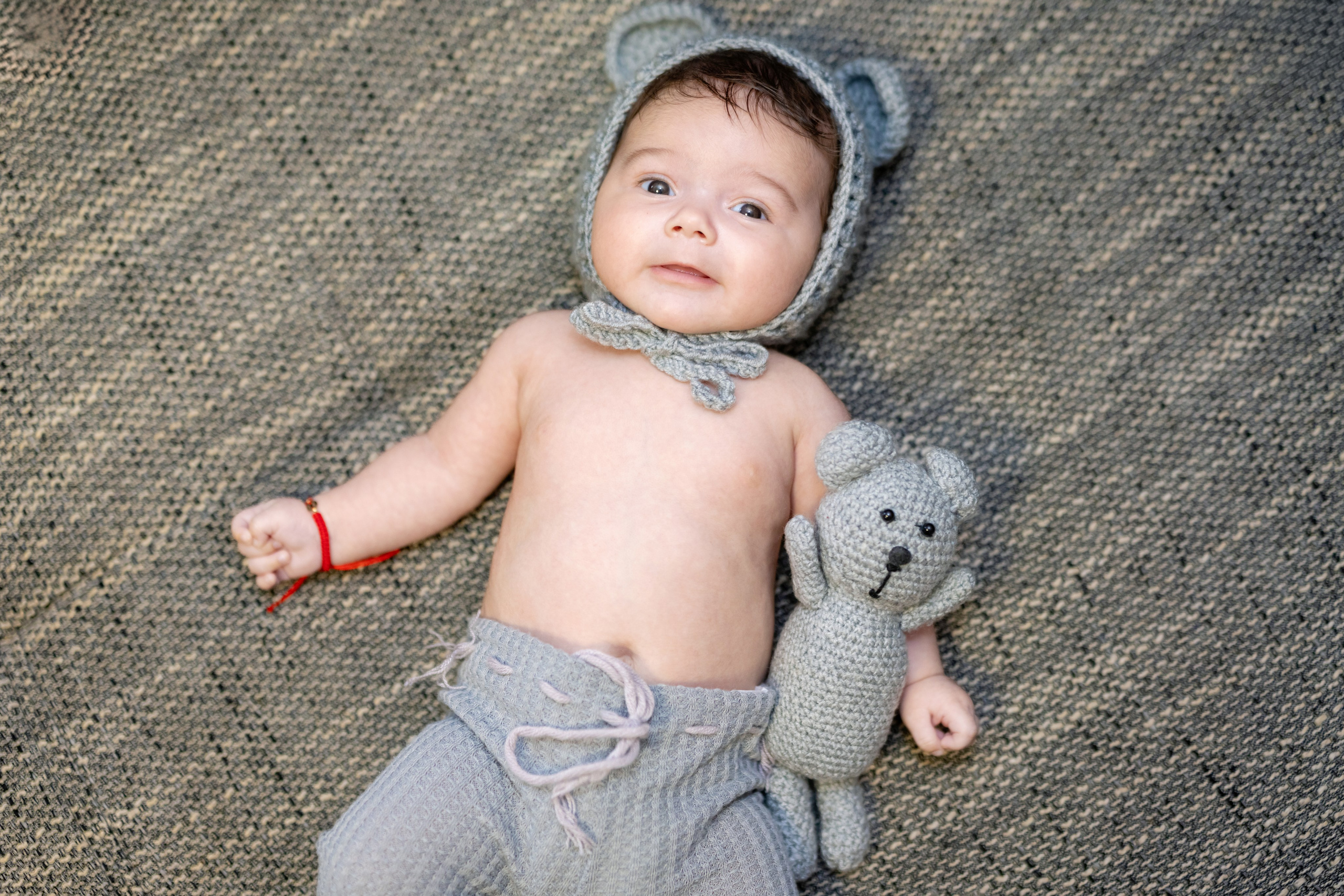 Andrei Sebastian. Moments By Gub