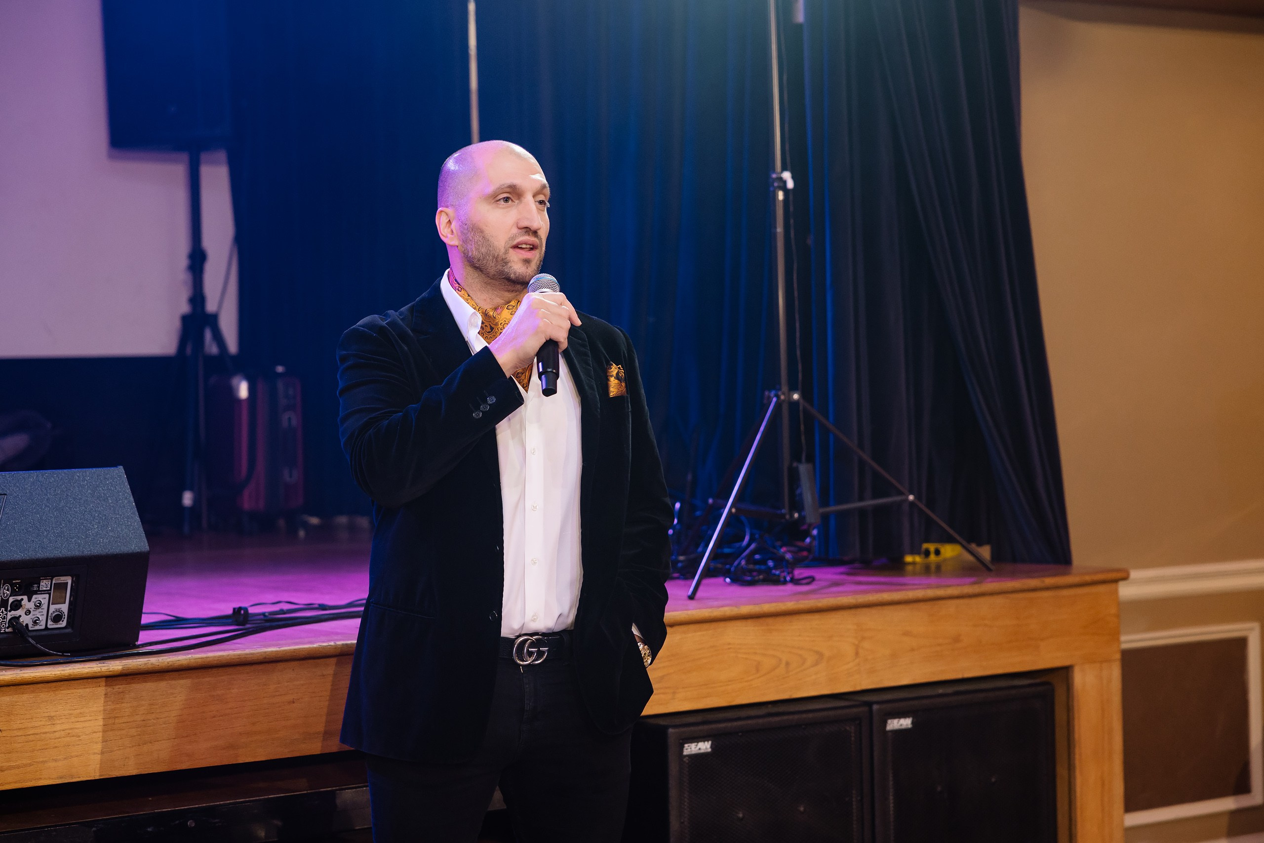 04.13.2025 First birthday. Wedding family event photographer in Chicago Nick Yushevich