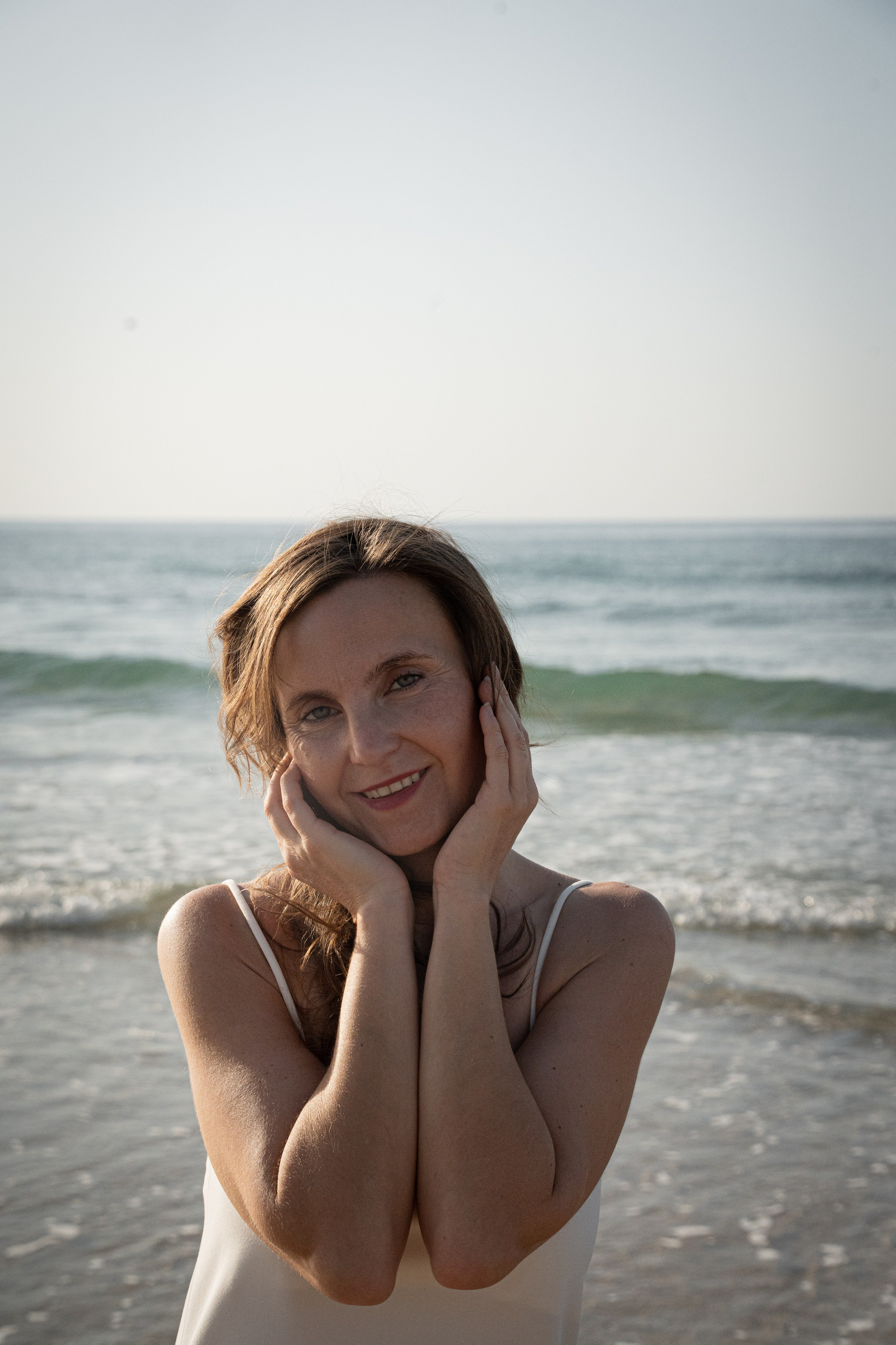 Yudith, Tel Aviv, Beach, November 2025. Divignbytehilah.com