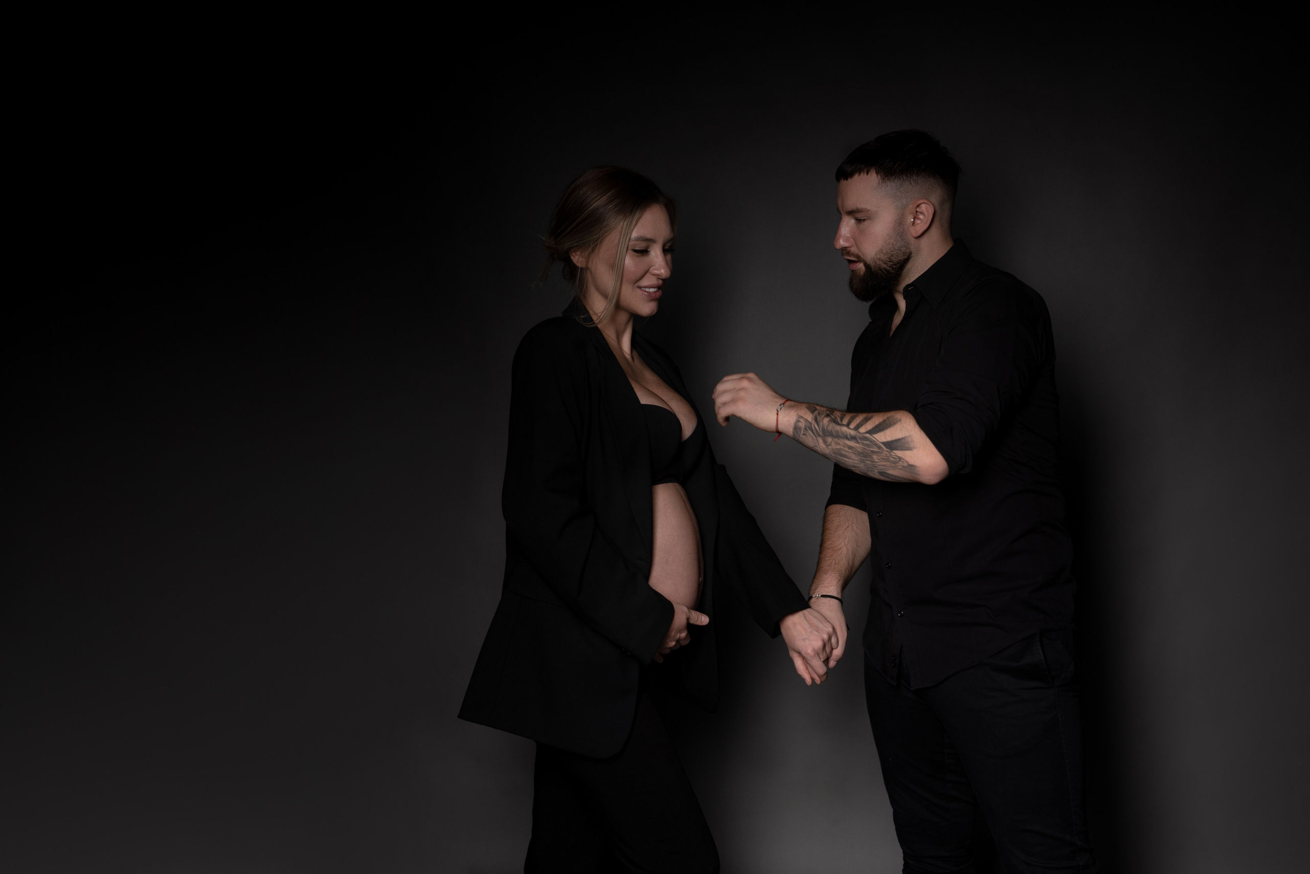 Babybauchshooting. Hochzeitfotografin Daria Faletssky