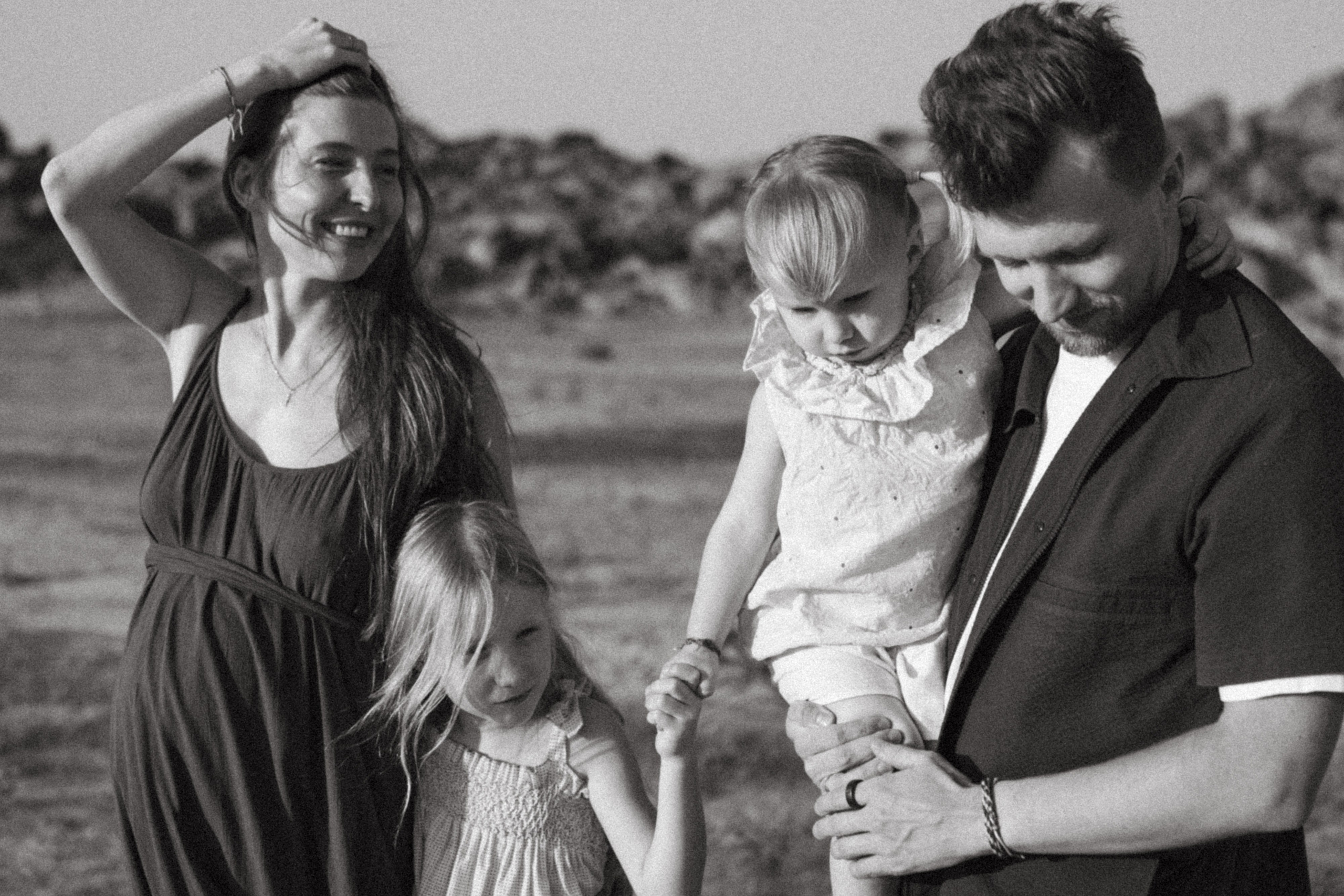 Khoroshilovs Family. Family photographer in Saudi Arabia