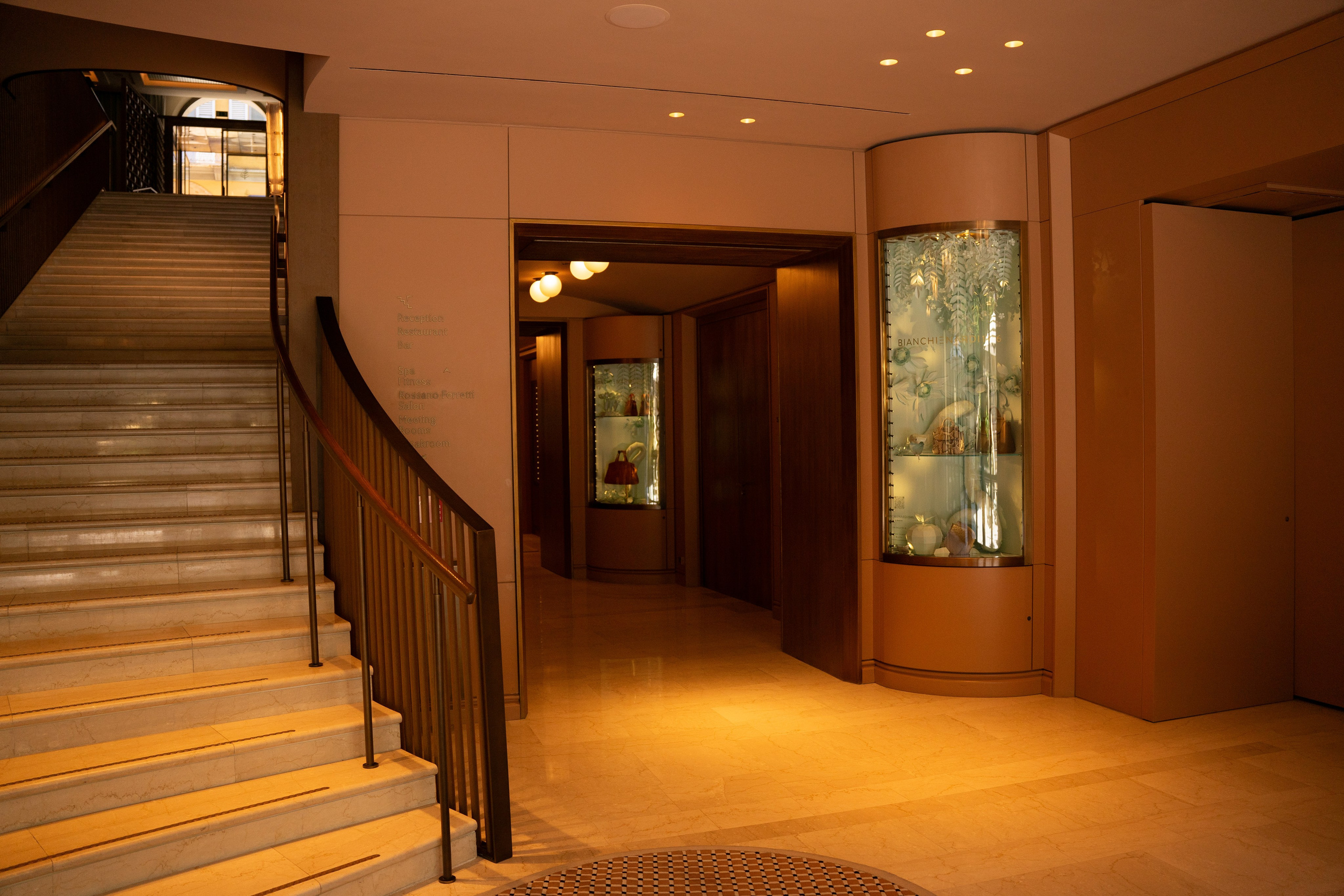 Four Seasons Milan. Hotel and travel photographer