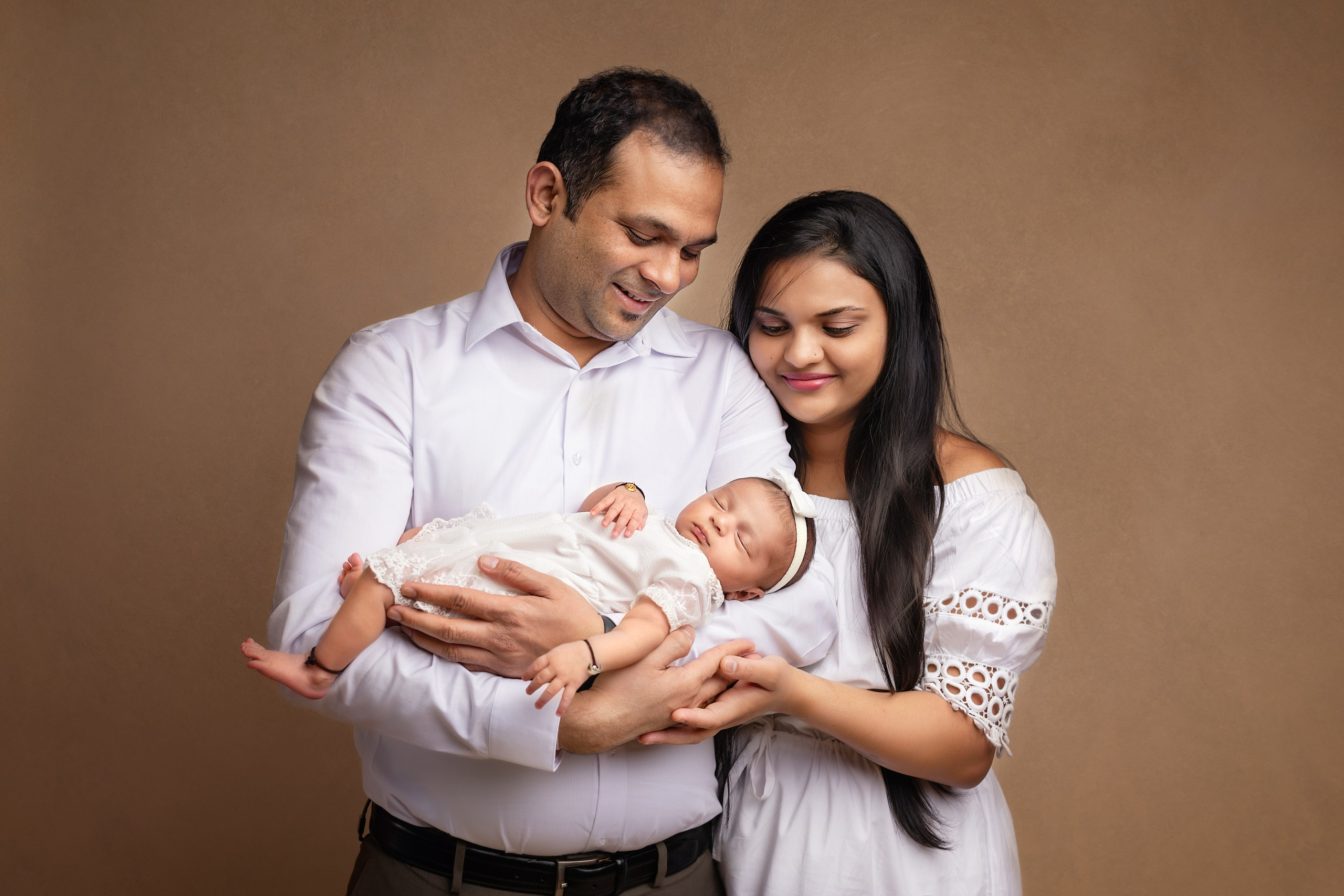 Priyanka with Baby Adida. Wedding & family photography in Seattle area. Helen Michelle photographer