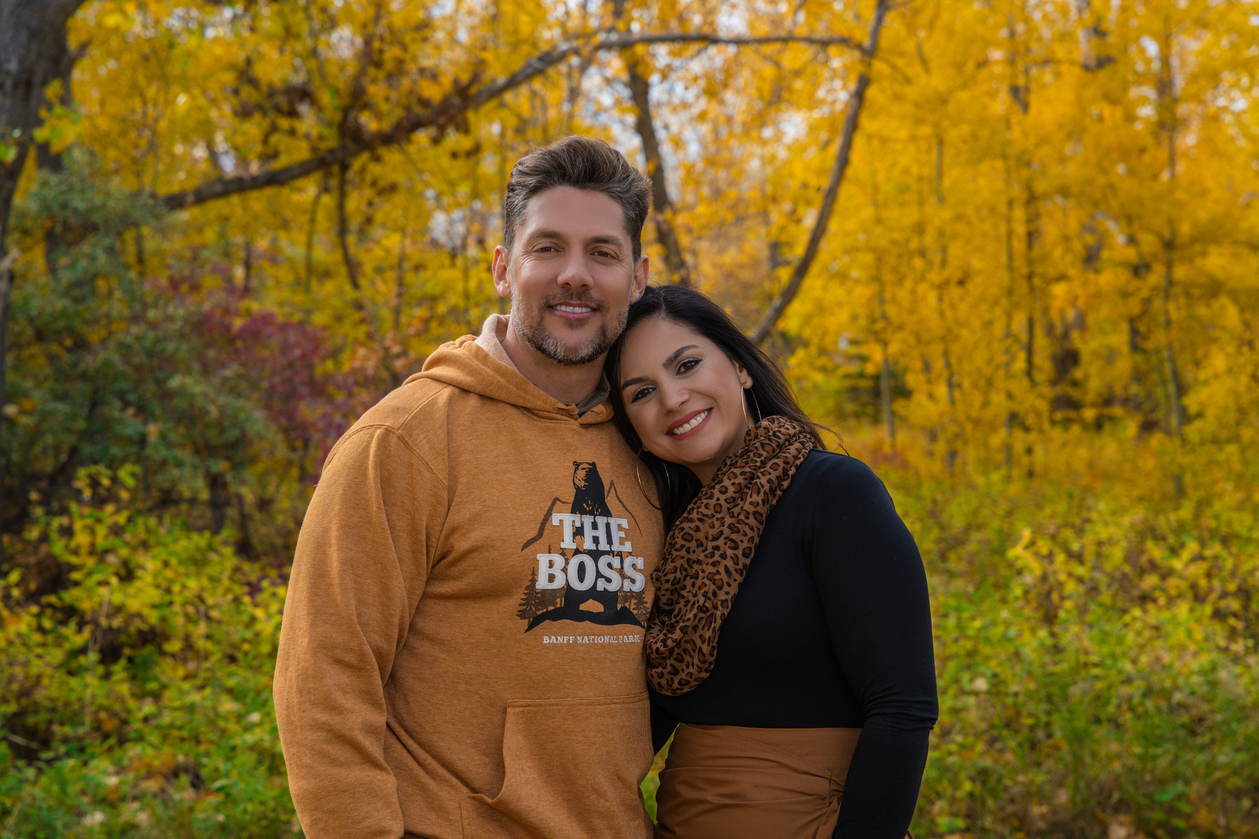 Ariana’s Family. Carlos Lima Photography — Photographer in Calgary