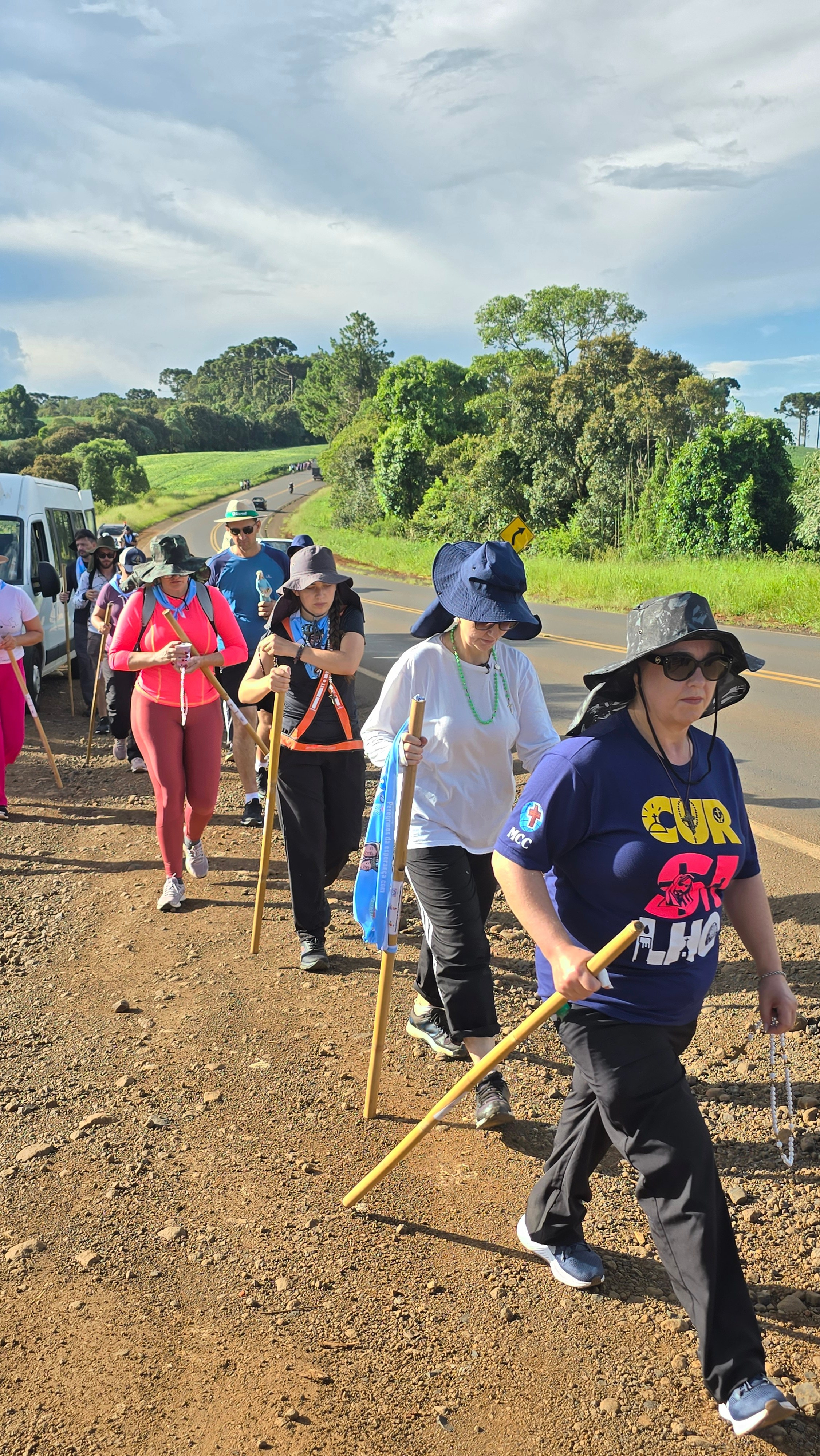 Peregrinação Nossa Senhora de Belém. Handa Produções