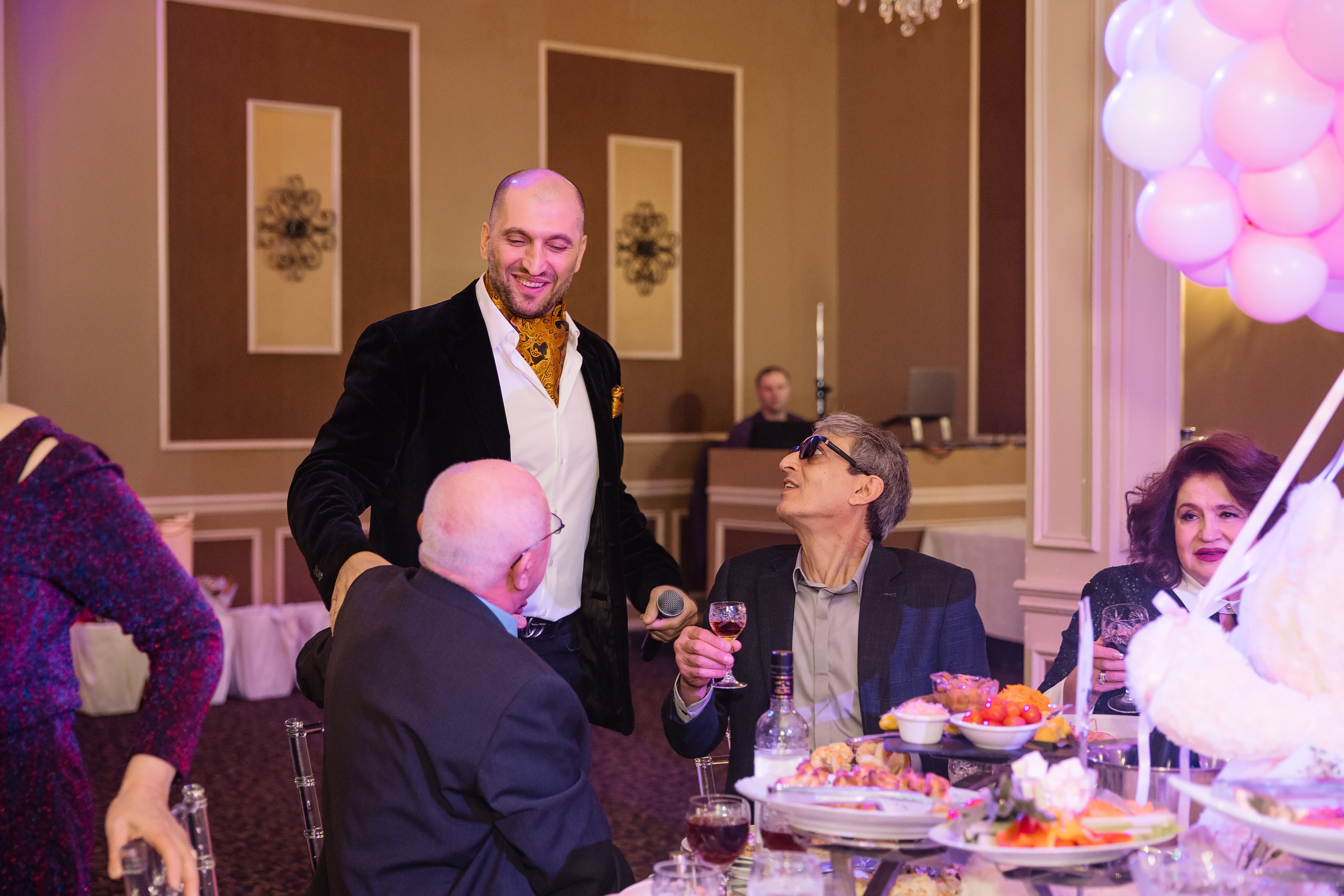 04.13.2025 First birthday. Wedding family event photographer in Chicago Nick Yushevich