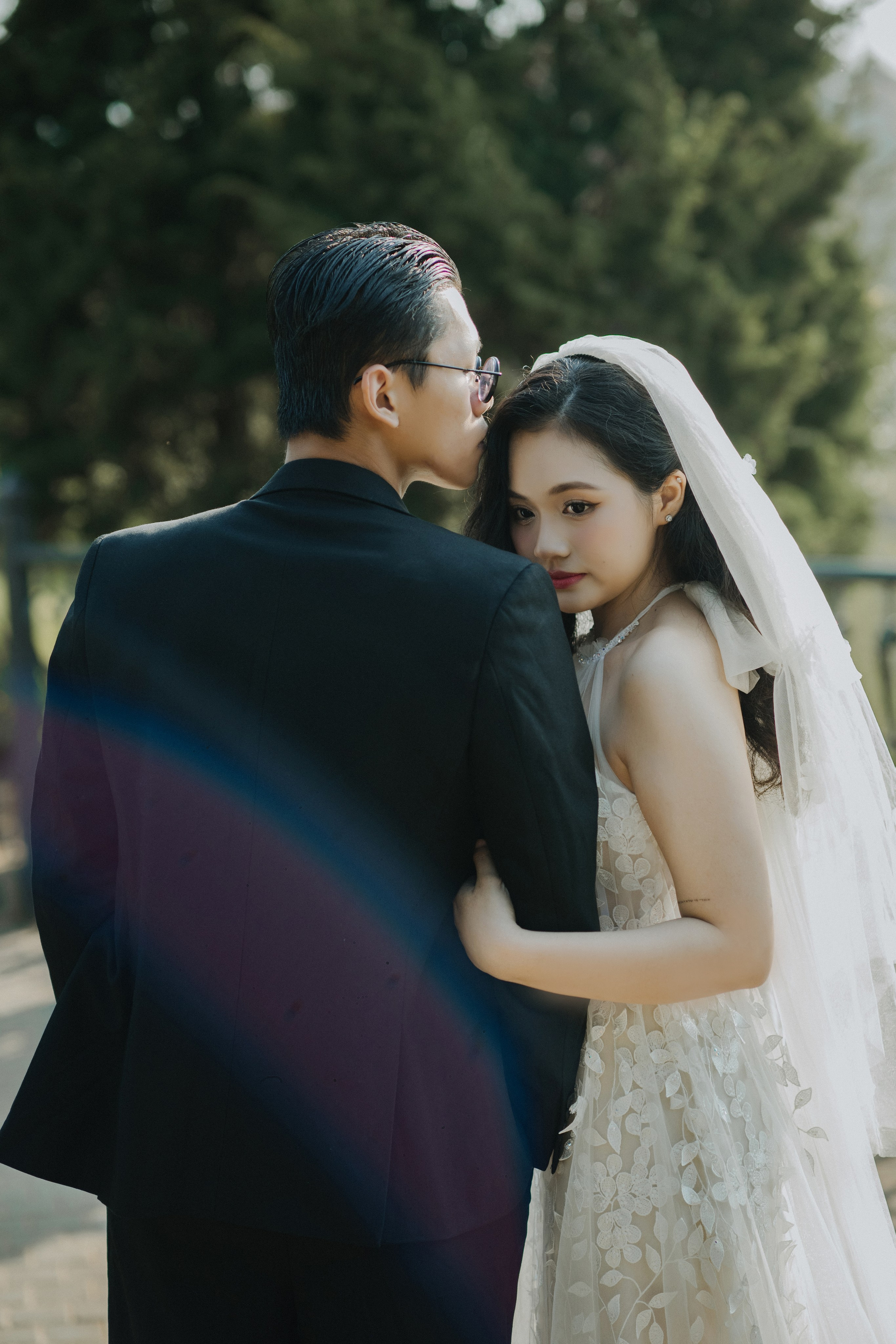 Cuong + Truc. BenColor Studio