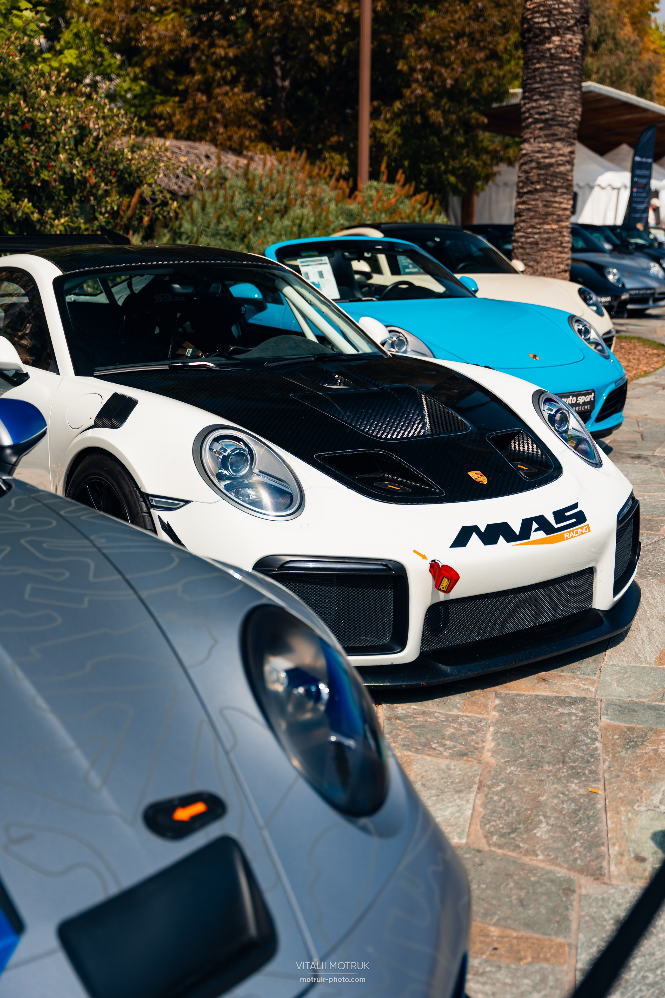 Legends de Nice. Photographe de voitures à Paris — Vitalii Motruk