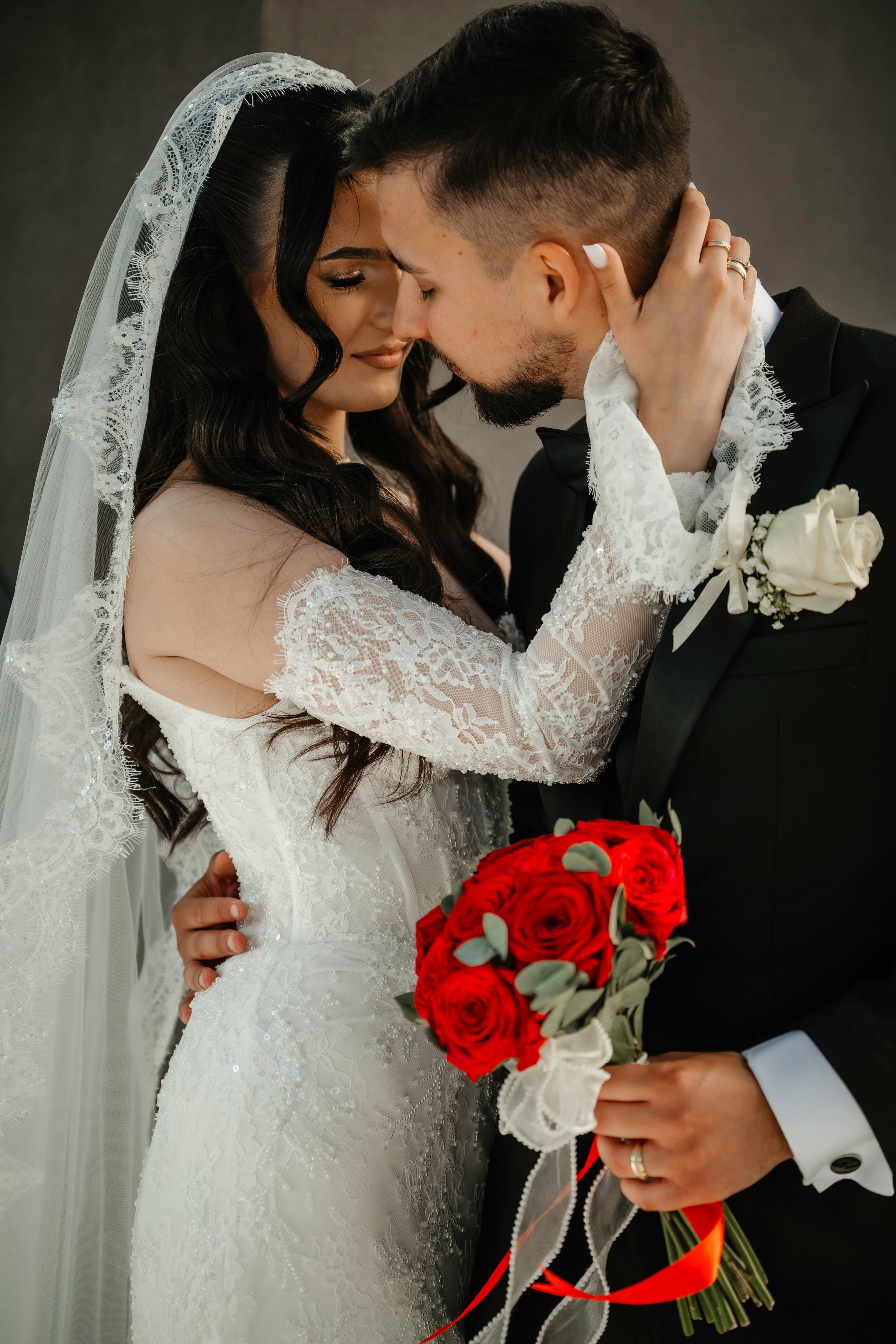 🤎 I o a n a & R o b e r t — Wedding Day Preview. Wedding & Family Photographer