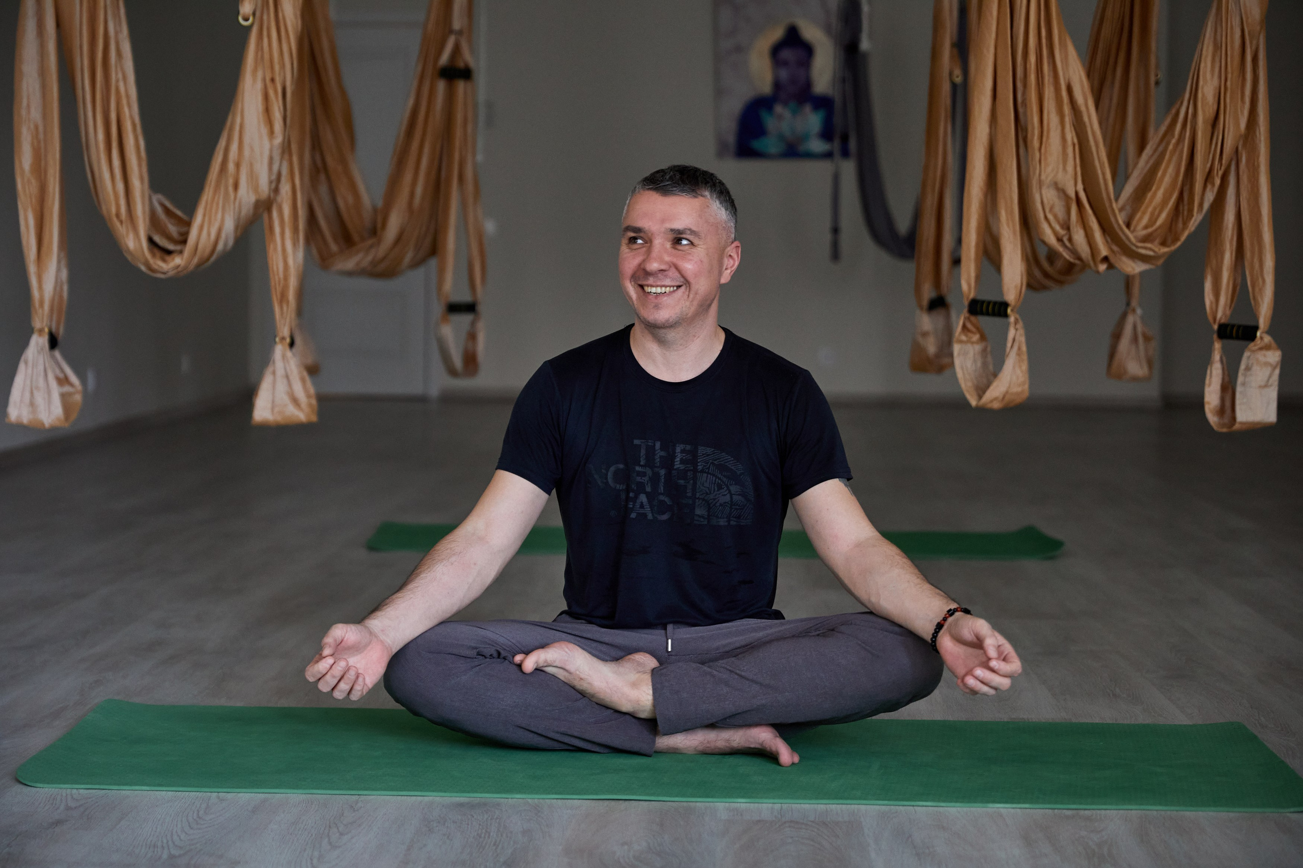 Практика в Yoga Shahi Center. Photographer in Baku Kamran Enceladus