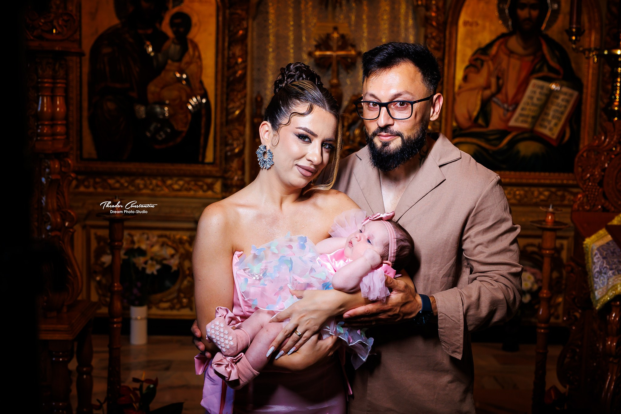 Botez. Dream Studio Galați – ședințe foto profesionale pentru familie, portrete și evenimente