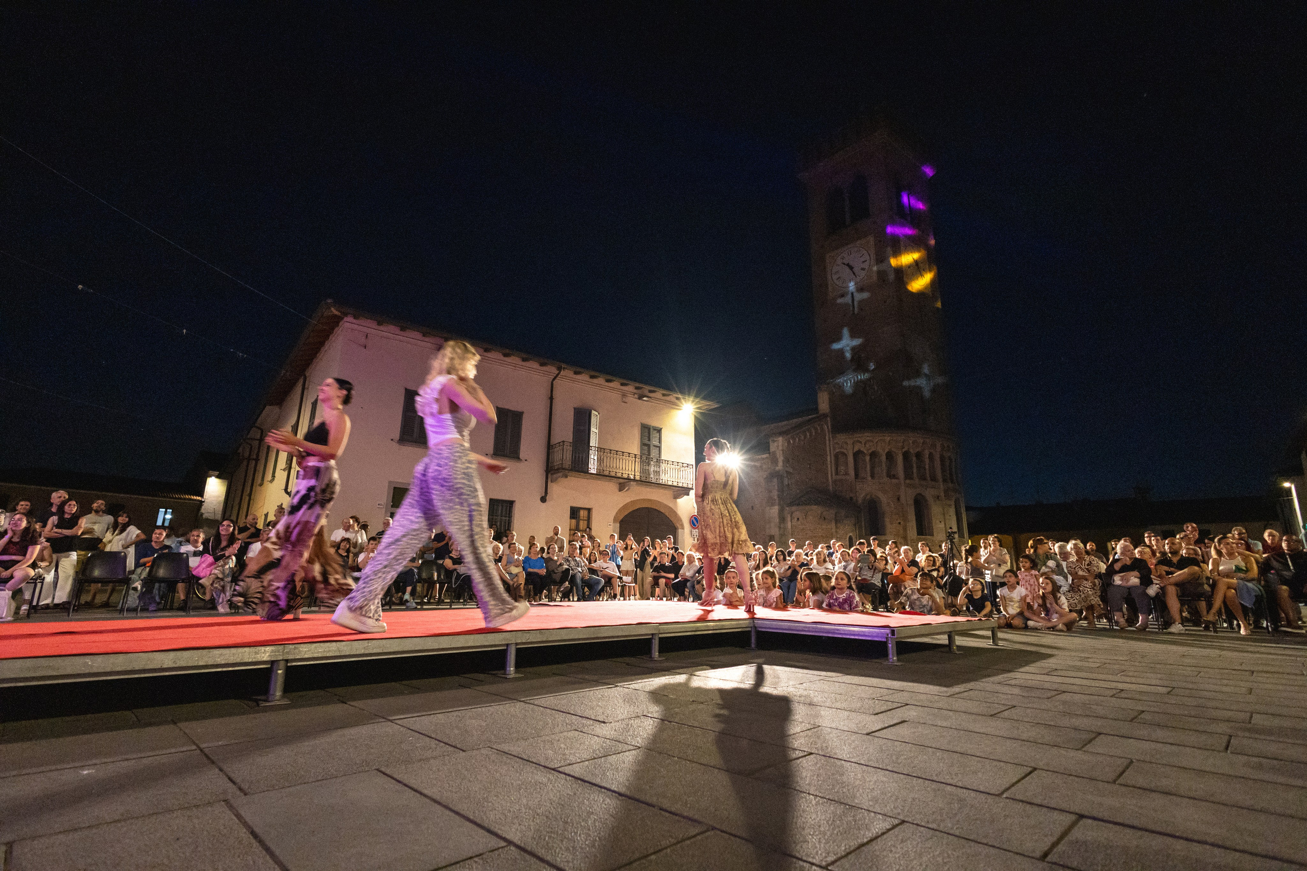 Giovedì in Piazza | Sfilata 2024 | 27/06/2024. Mixart APS