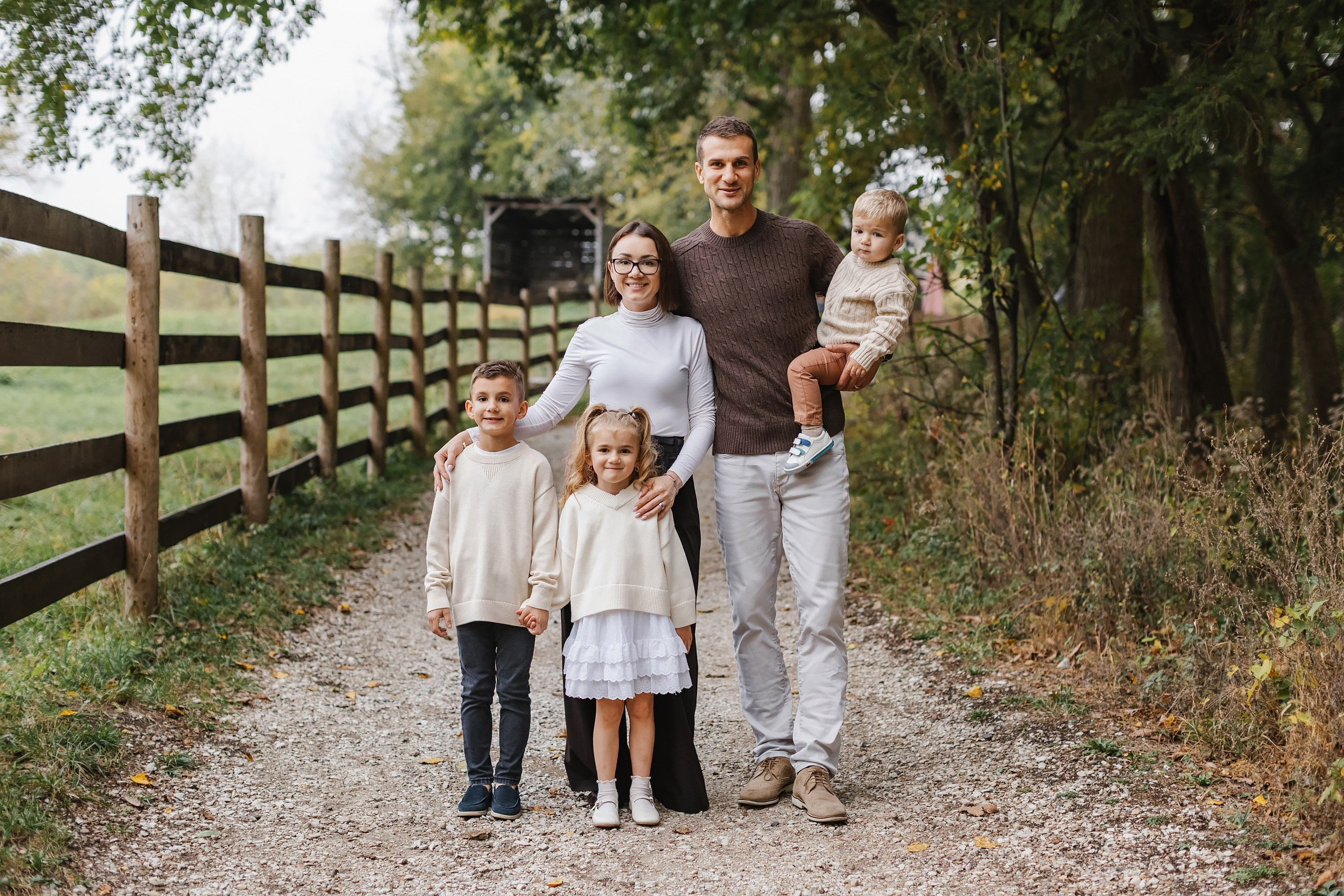 10.18.25 Family Photoshoot. Wedding family event photographer in Chicago Nick Yushevich