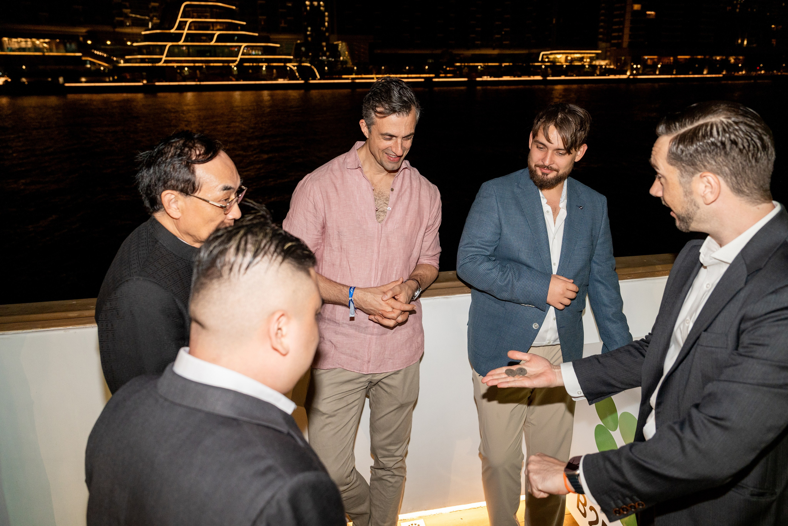 BE2PRIME. PHOTOGRAPHER IN HONG KONG (WEDDING, FASHION, FAMILY, EVENTS)