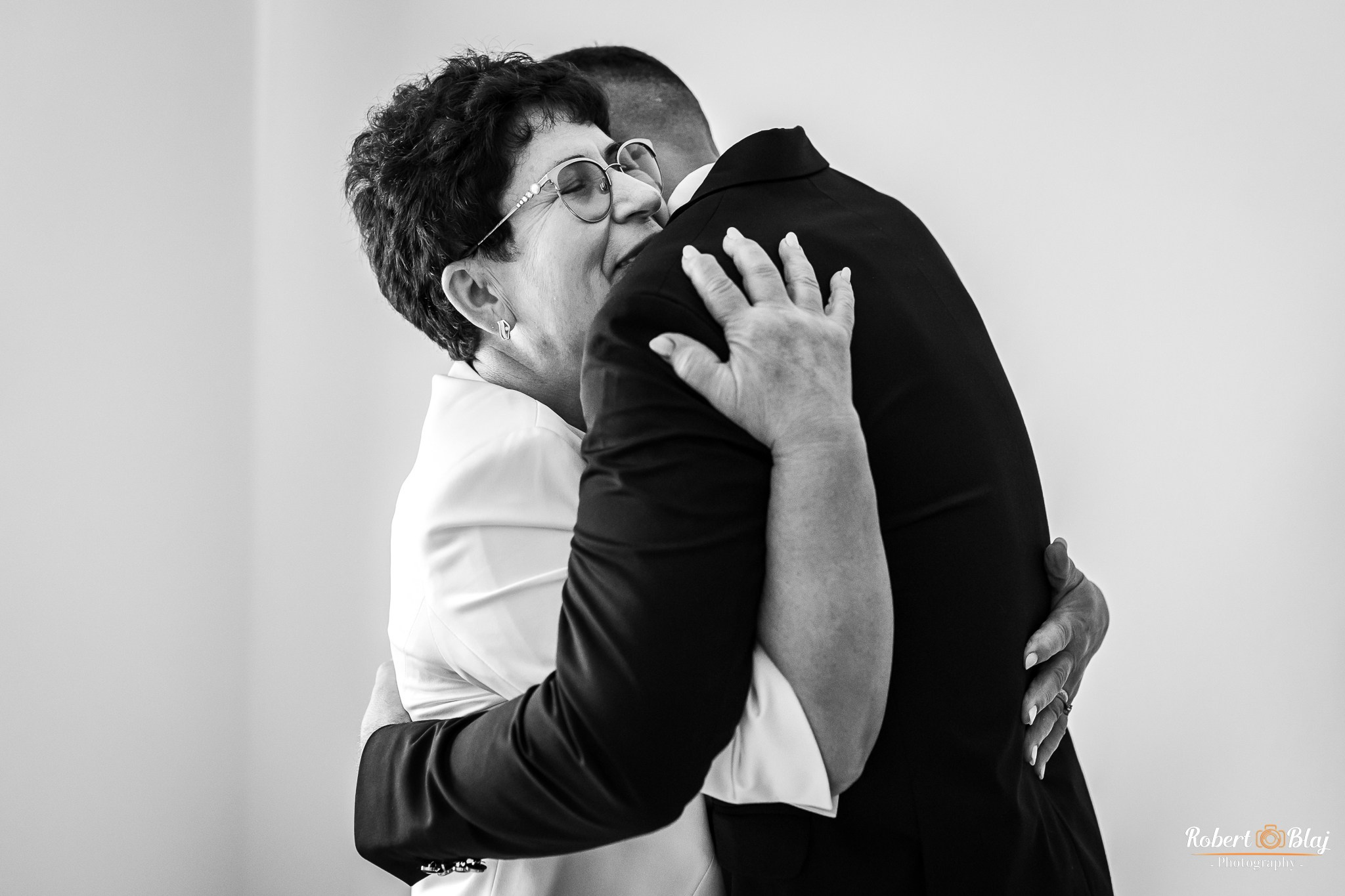Alexandra & Vasy. Robert Blaj - Fotograf Nuntă Iași
