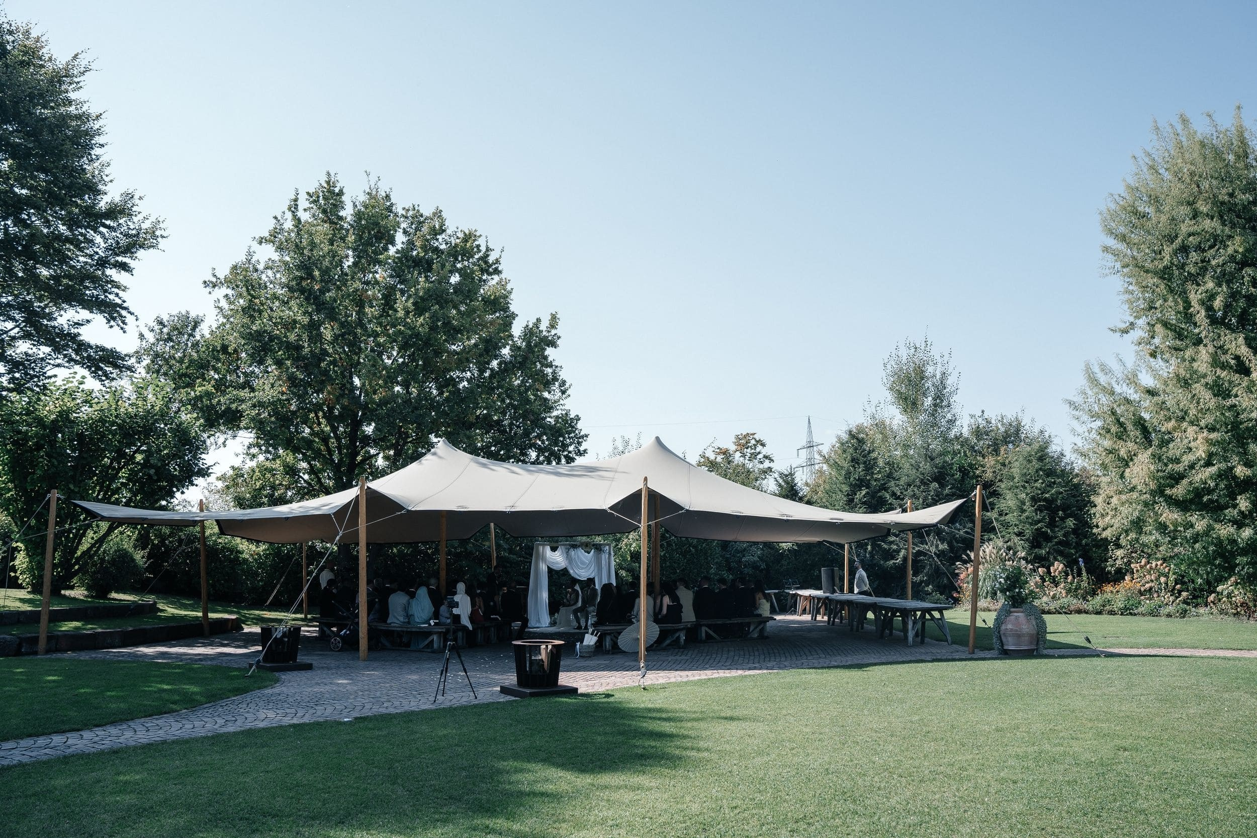 Wedding in Hofgut Dagobertshausen. Wedding photographer & videographer Frankfurt | Denis Mirosnik