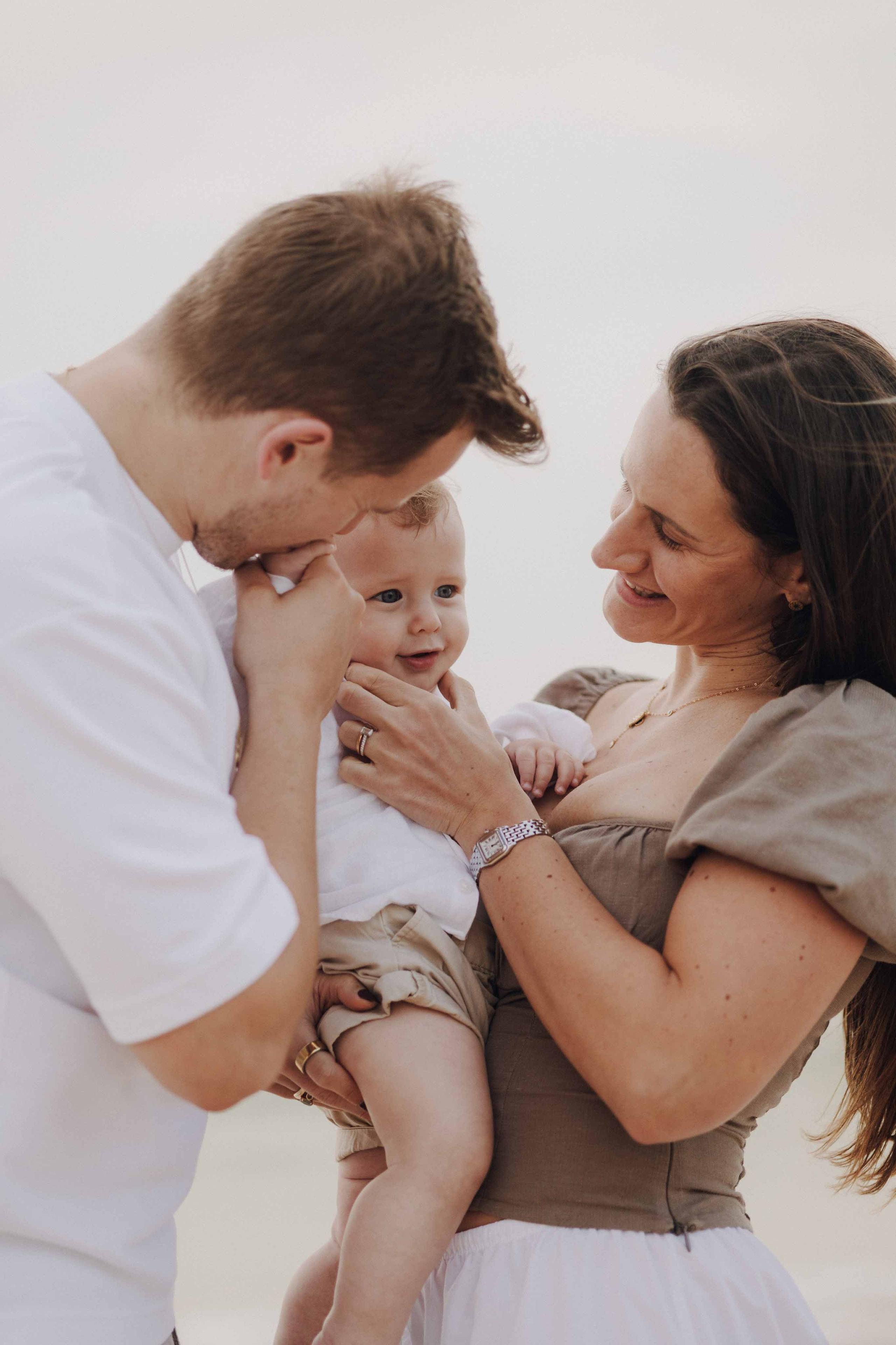 Matteo. Wedding, Maternity & Family Photographer in Dubai, UAE & Worldwide