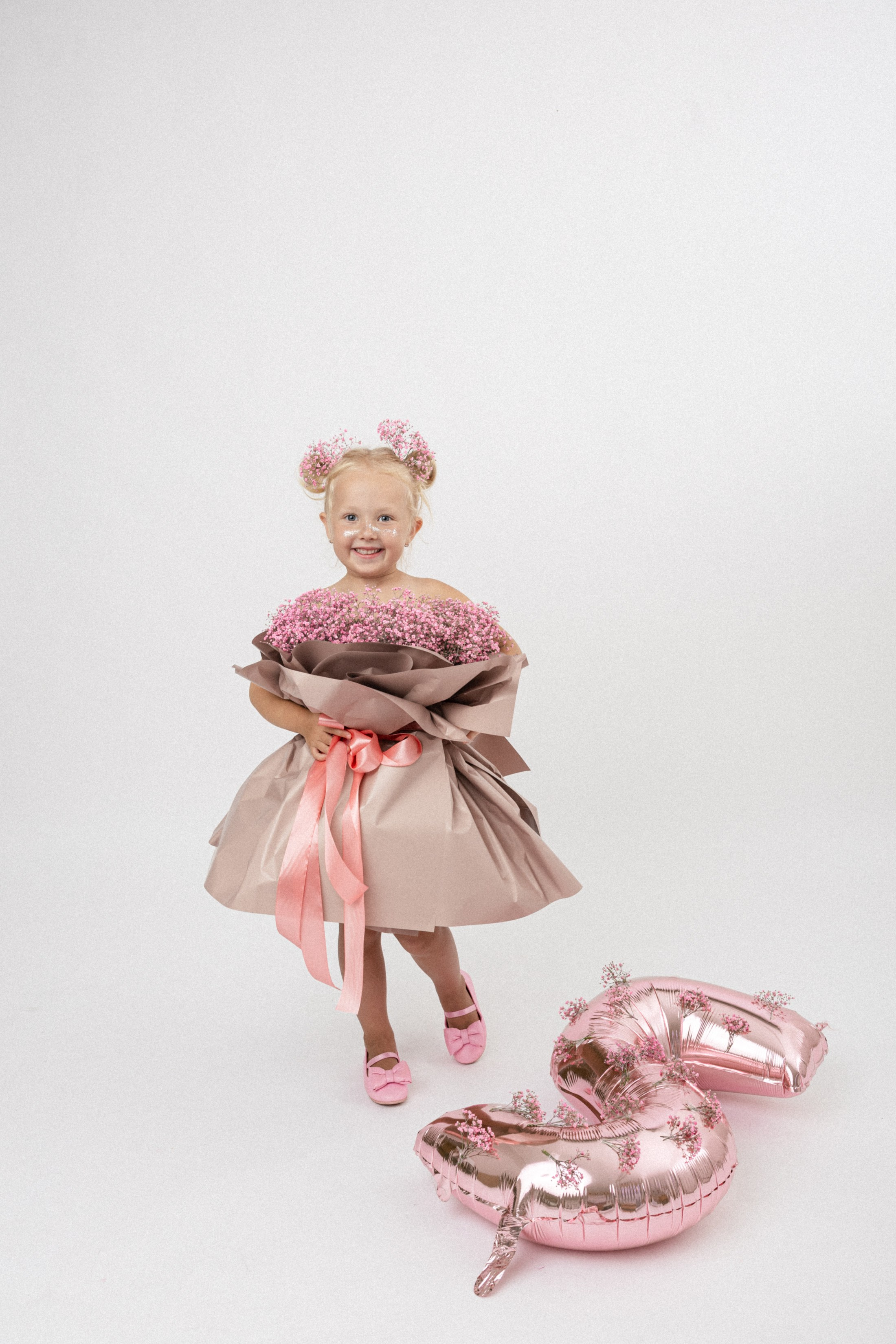 Familien Shooting im Fotostudio Gütersloh – Natürliche Familienfotos & Emotionale Momente. Hochzeitsfotografin in Gütersloh | Authentische Hochzeitsreportagen | TK Photographie