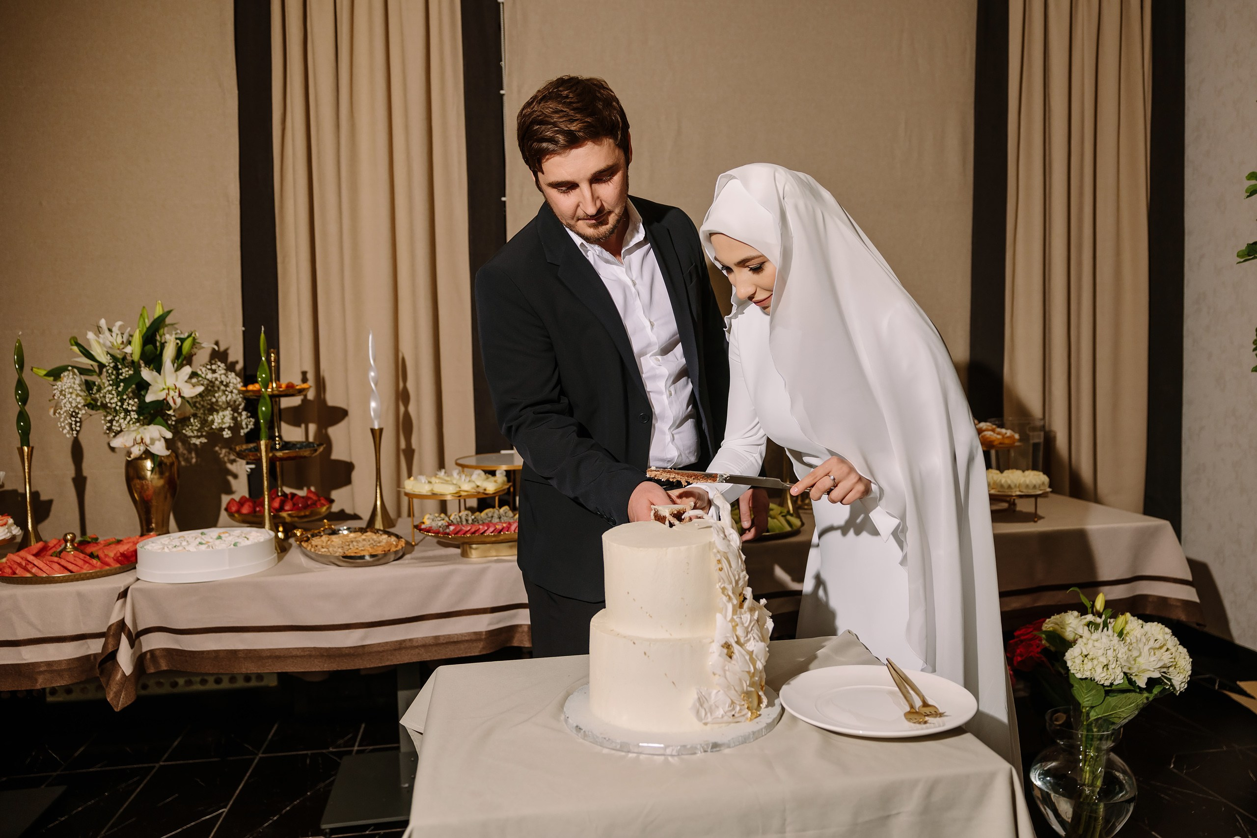 06.10.2024 Wedding Party. Wedding family event photographer in Chicago Nick Yushevich