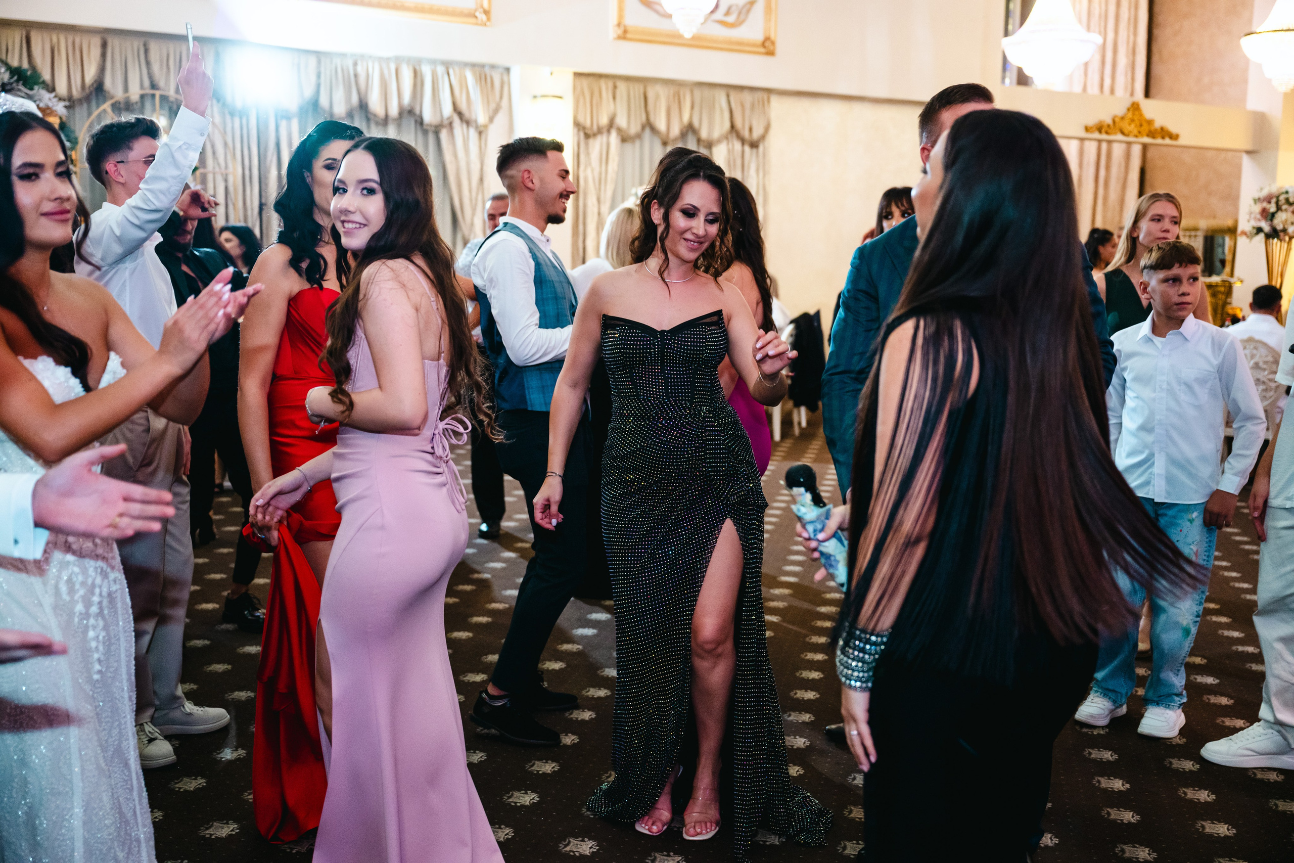 Ana Maria & Robert 💙 Nuntă. DP Events — echipă foto-video din București, capturăm emoții și transformăm momentele în amintiri autentice