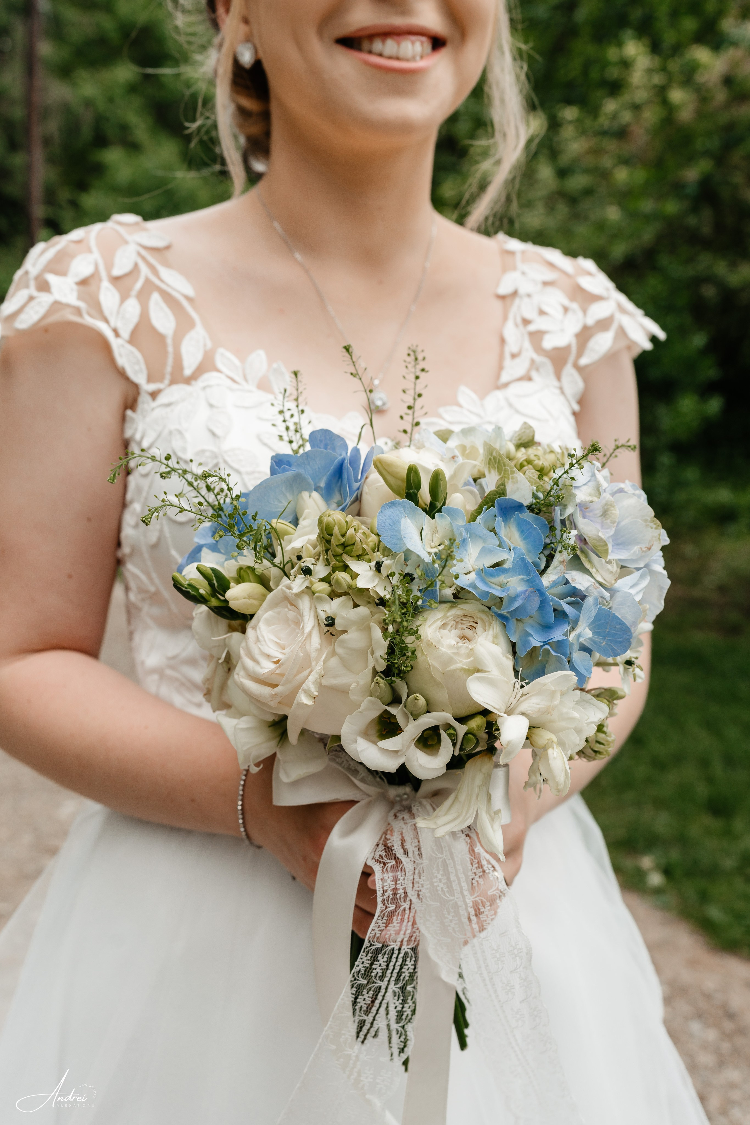 Cătălina & Călin. Raw Studio. Fotograful tau de nunta!