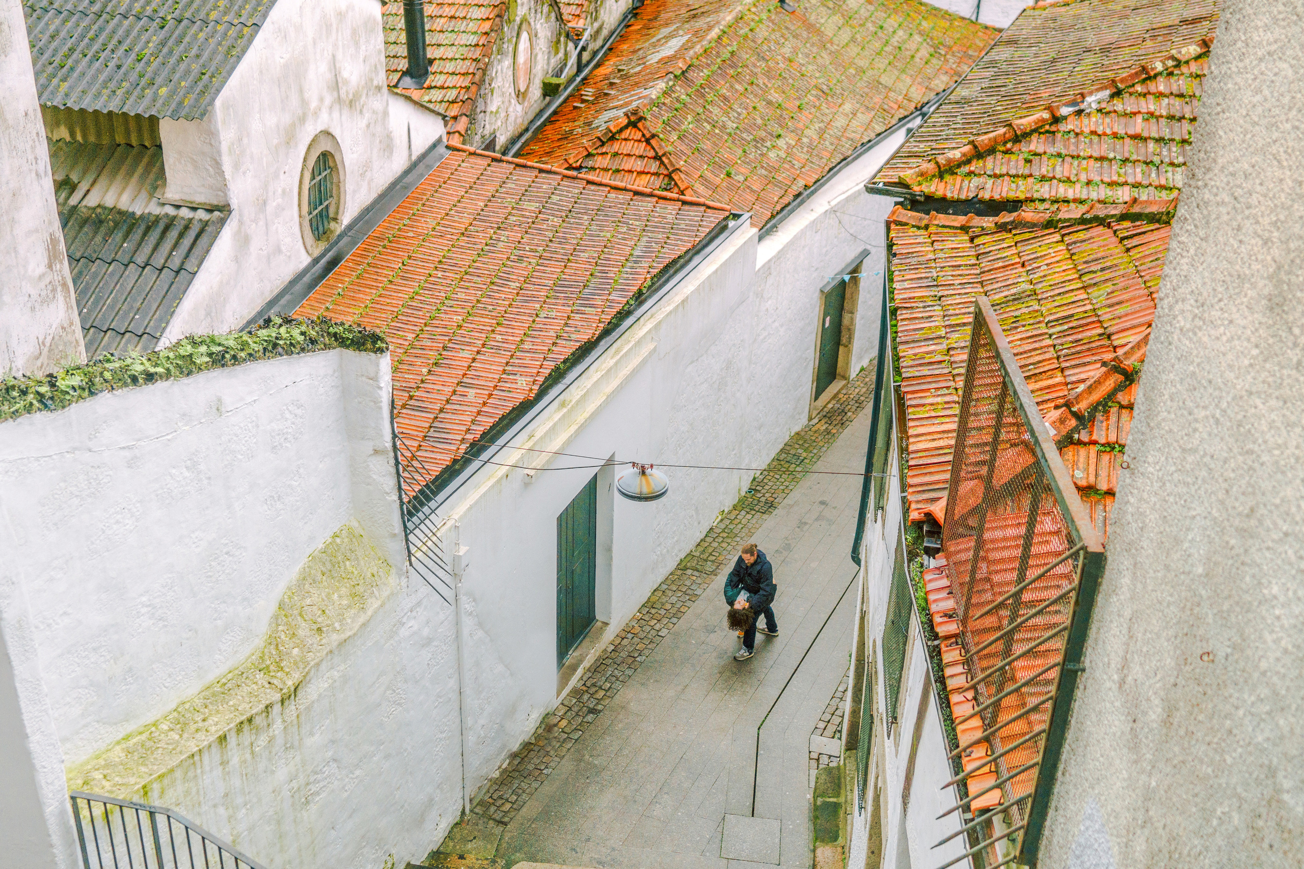 DARIA & MAX IN PORTO AND VILA NOVA DE GAIA. Photographer in Portugal Polina Gotovaya