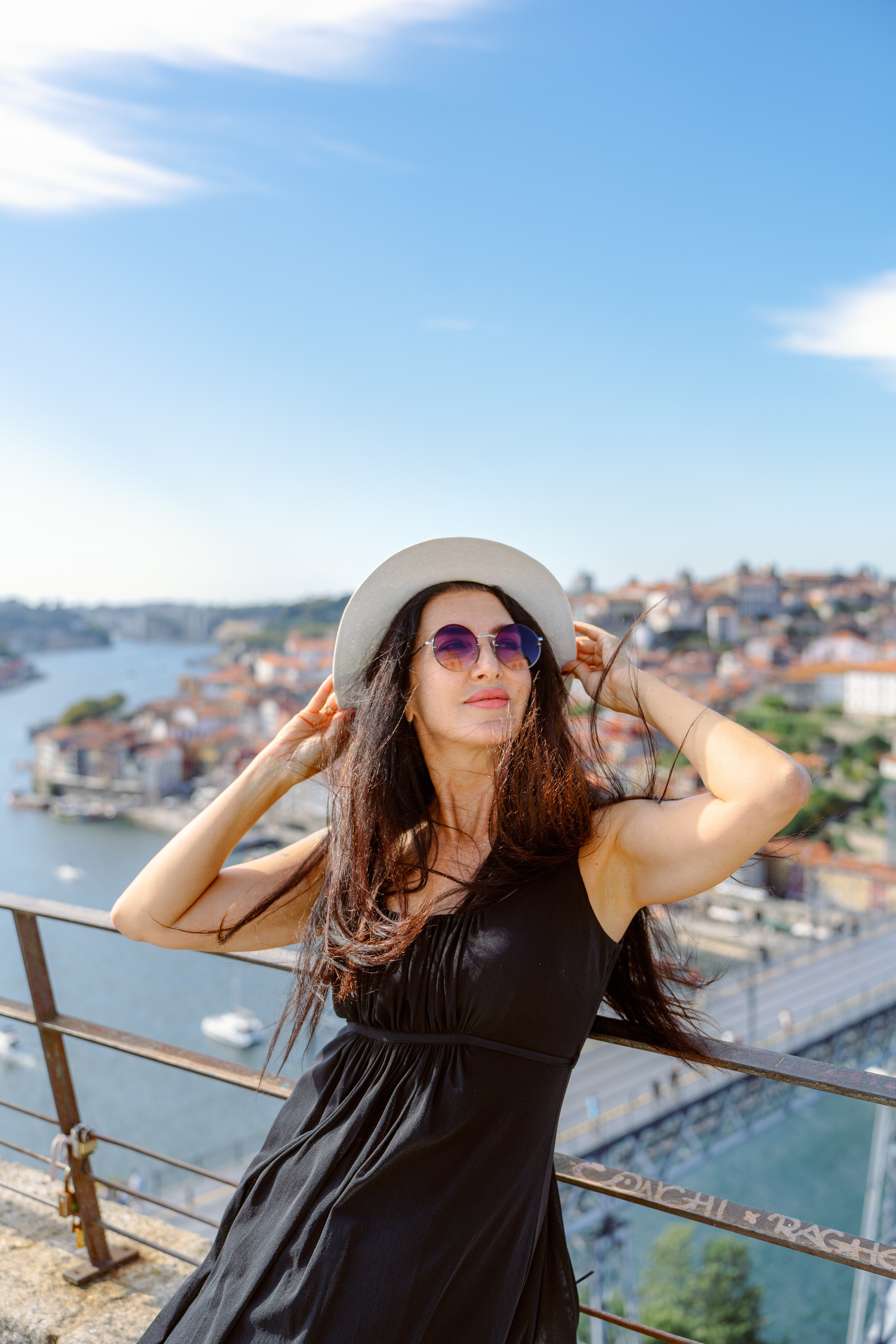 ЕЛЕНА В ПОРТУ И ВИЛА-НОВА-ДИ-ГАЯ. Фотограф в Португалии Полина Готовая