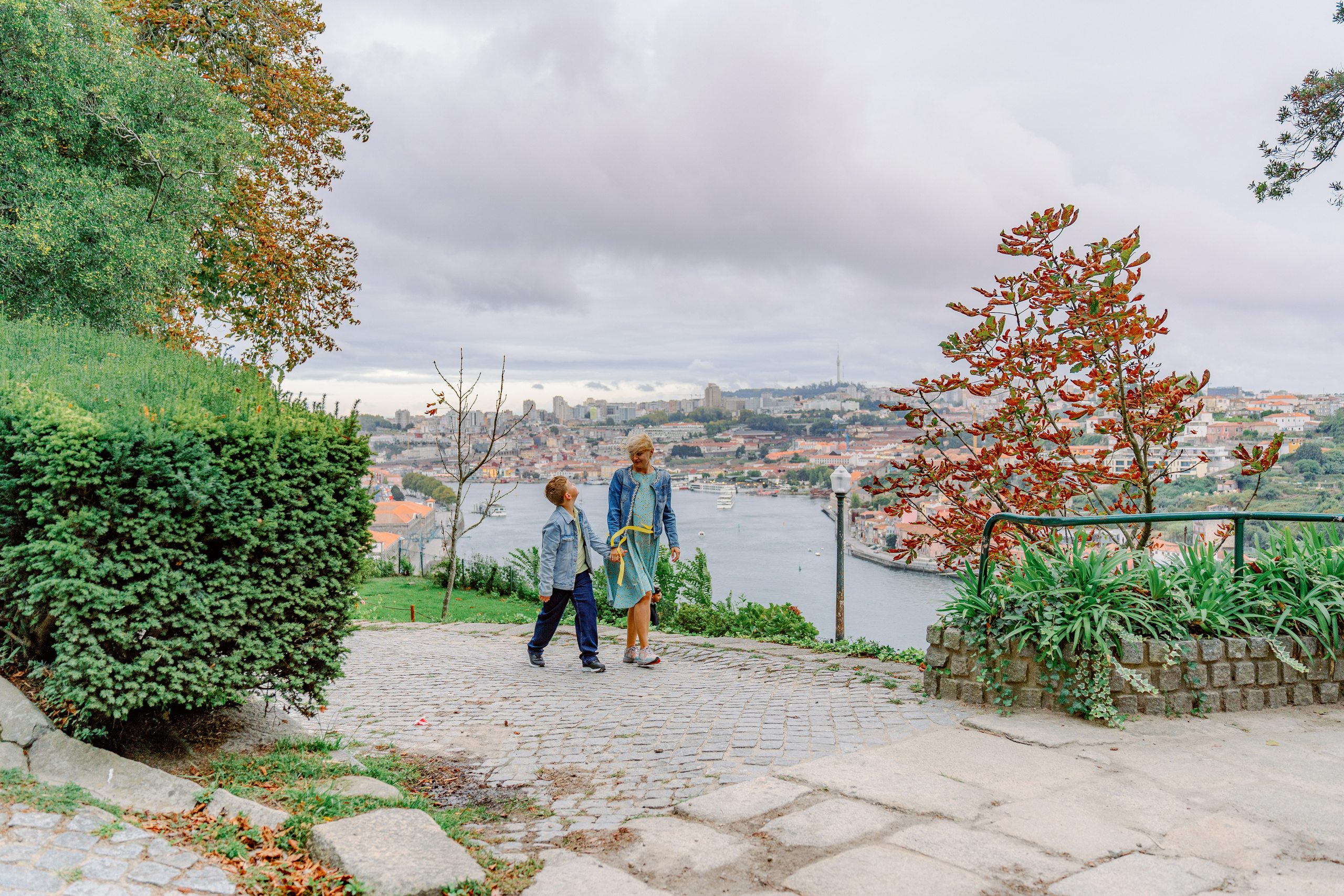 Семейная фотосессия в Порту. Фотограф в Португалии Полина Готовая