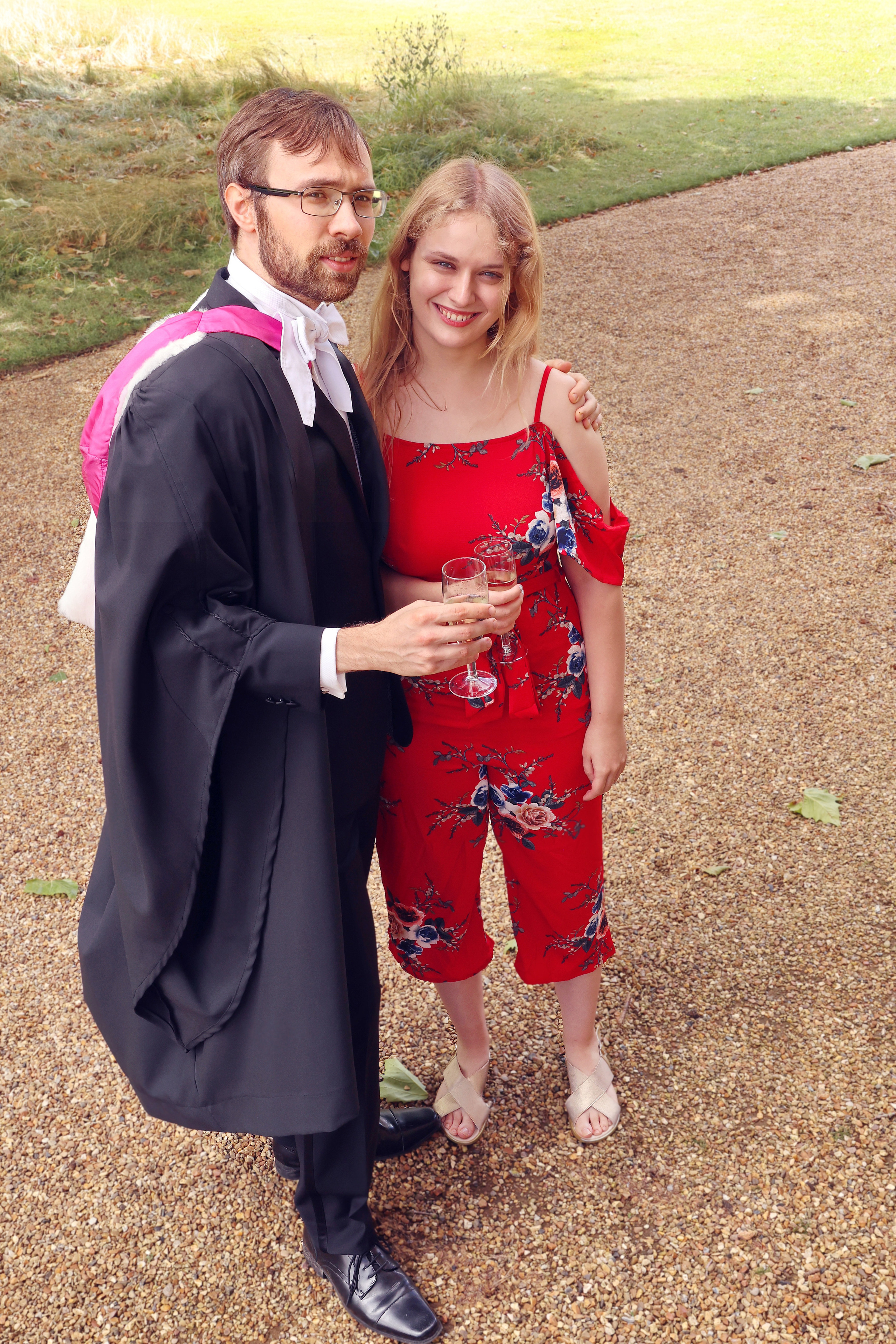 Portraits. Couples and portraits photographer Wimbledon London