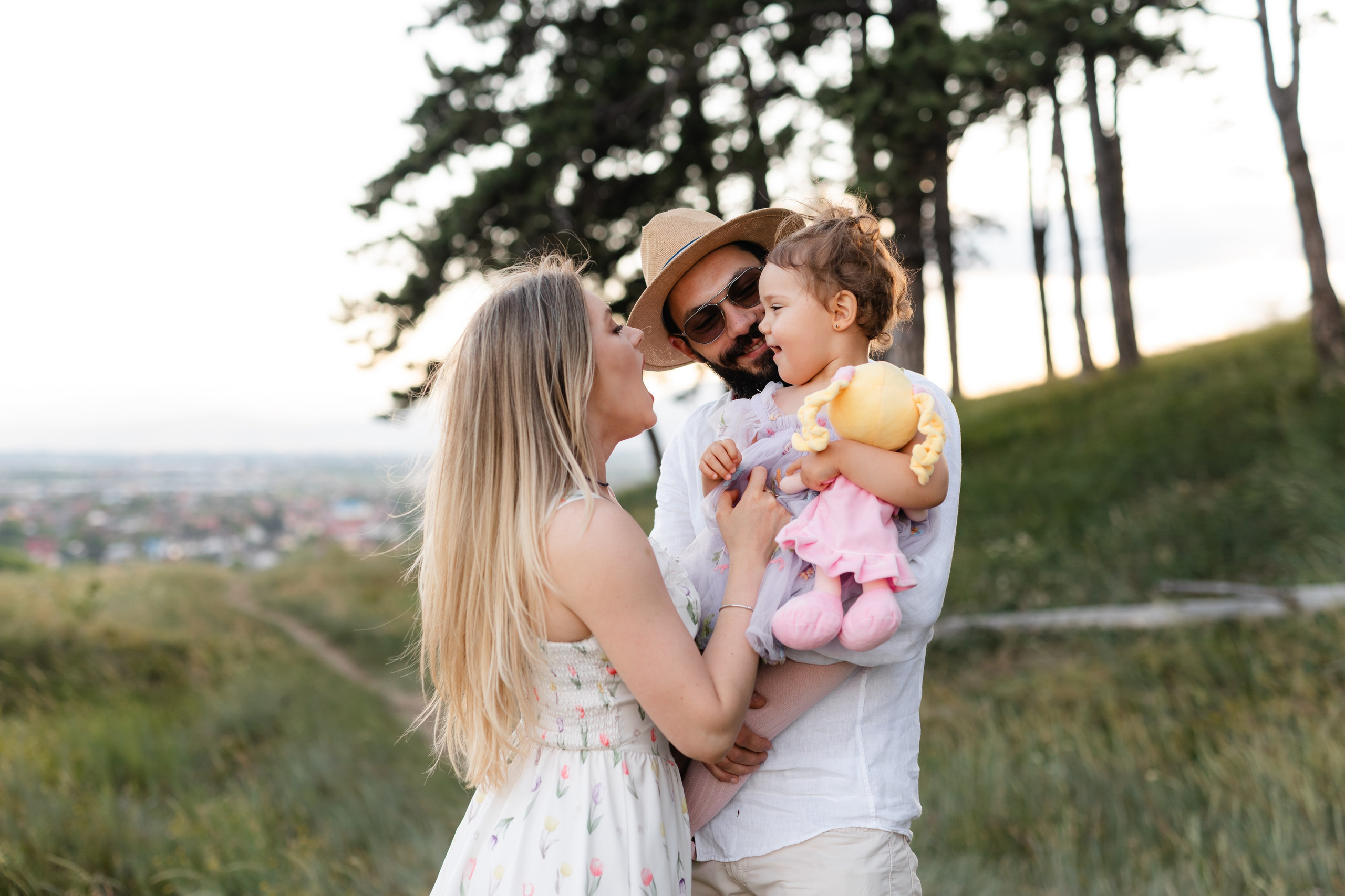 Nico, Luci & Ilaria — Family. Main