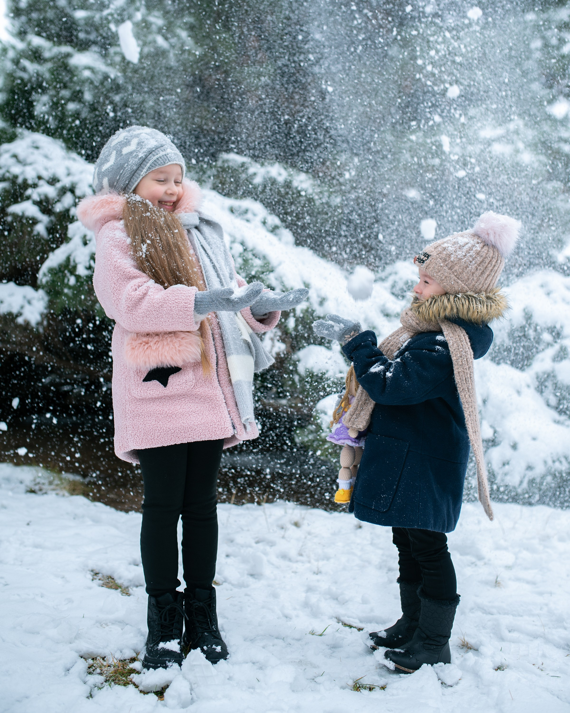 Сестрички Арианна & Альвинна. Ваш фотограф в Ашхабаде Гамлет Осипов