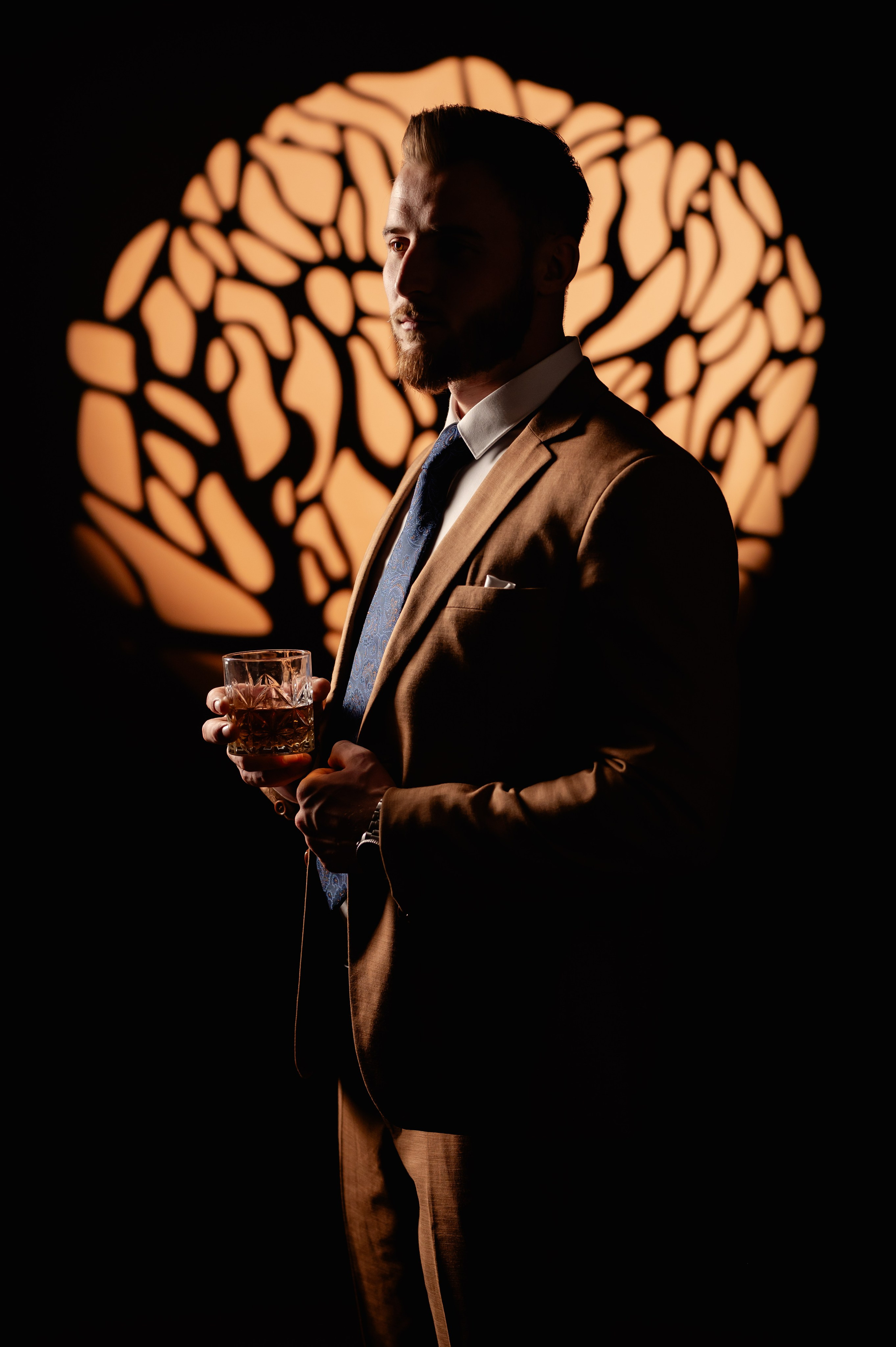 Mihai. Andrei Samuel – Fotograf București | Evenimente, Studio, Imobiliare, Produs