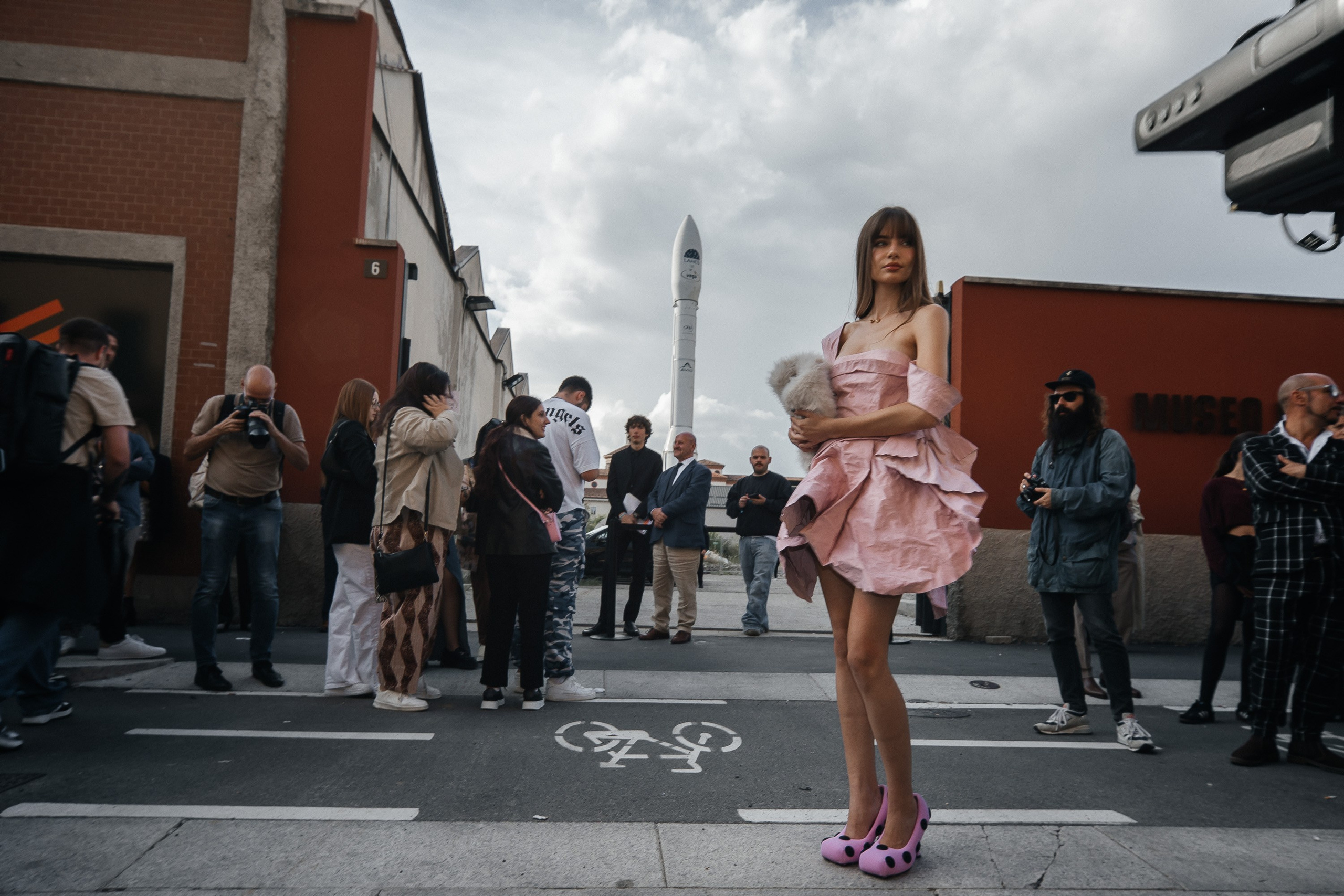 Prada ● Moschino. Valokuvaaja Lahti, Helsinki Elena Salonen