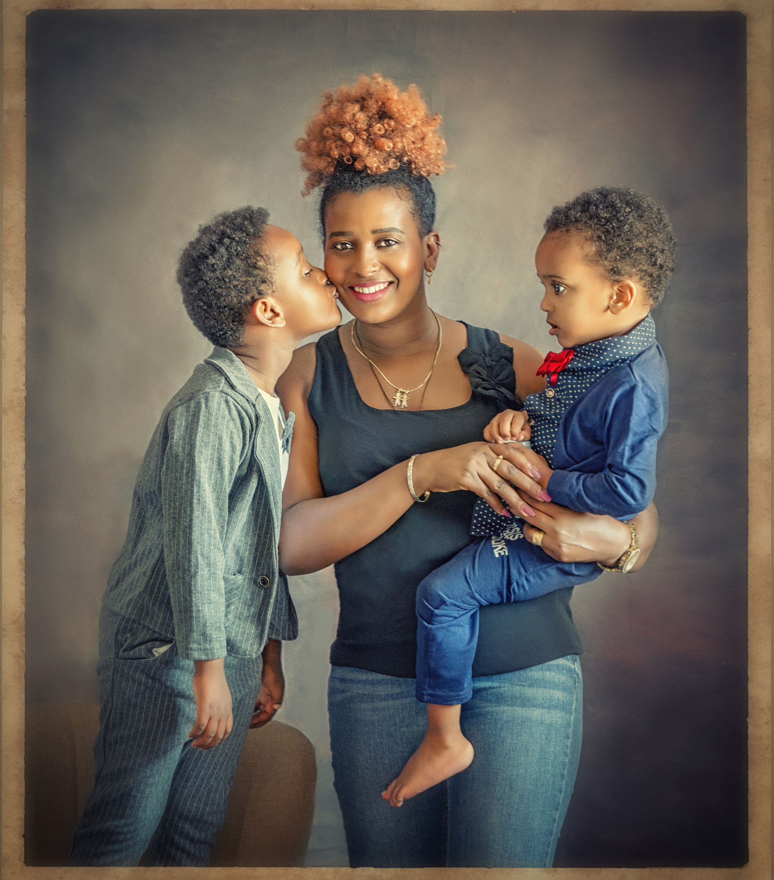 LA FAMIGLIA. Lina Zlotnikov