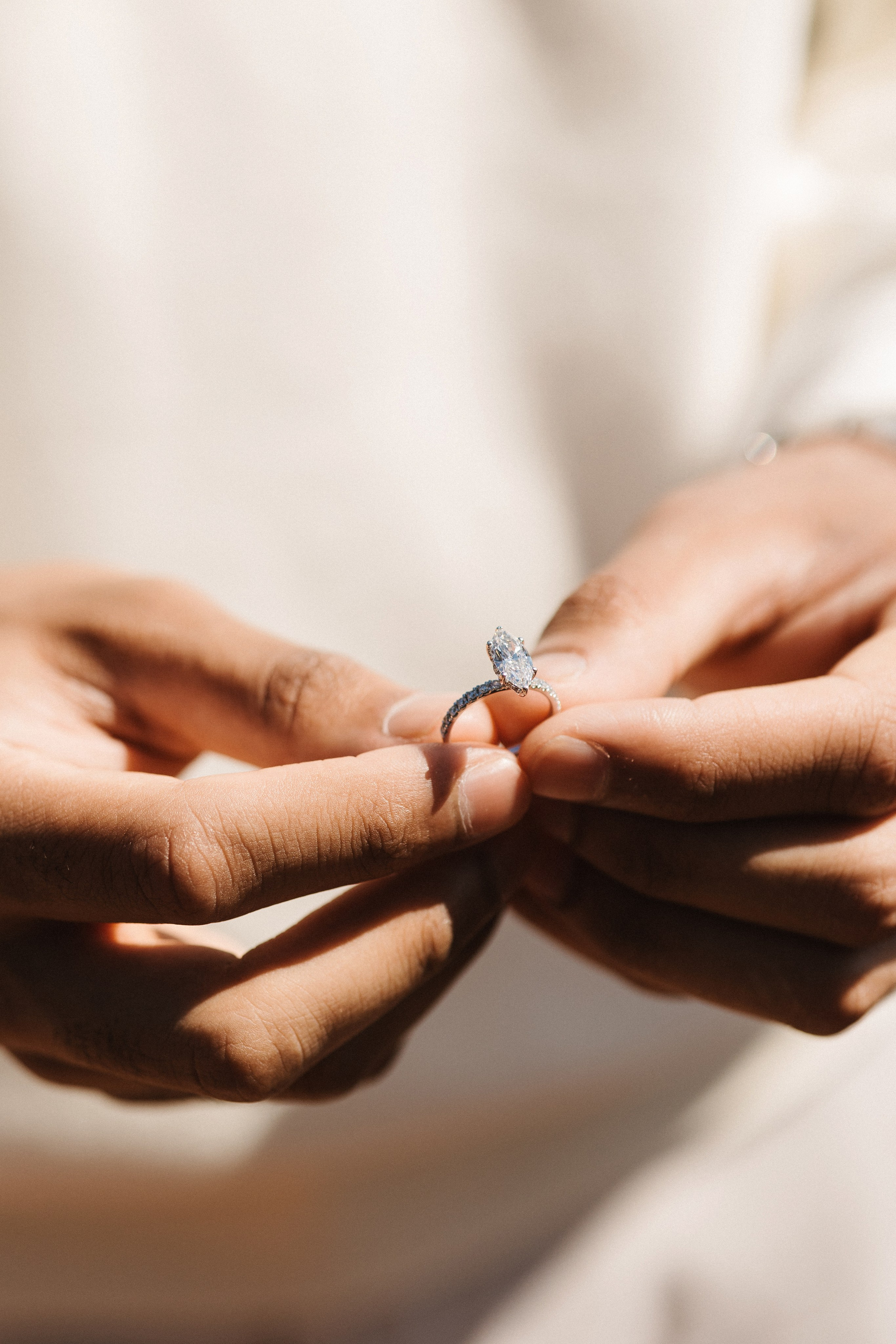 Vish & Kajal. Wedding photographer in Italy