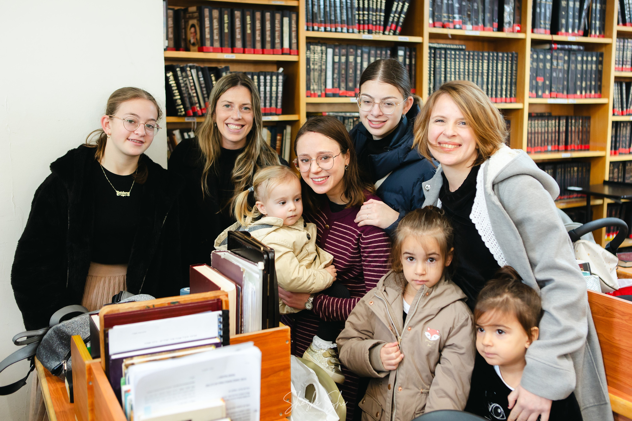 BRIT TWINS. Https://shi-photo.com/