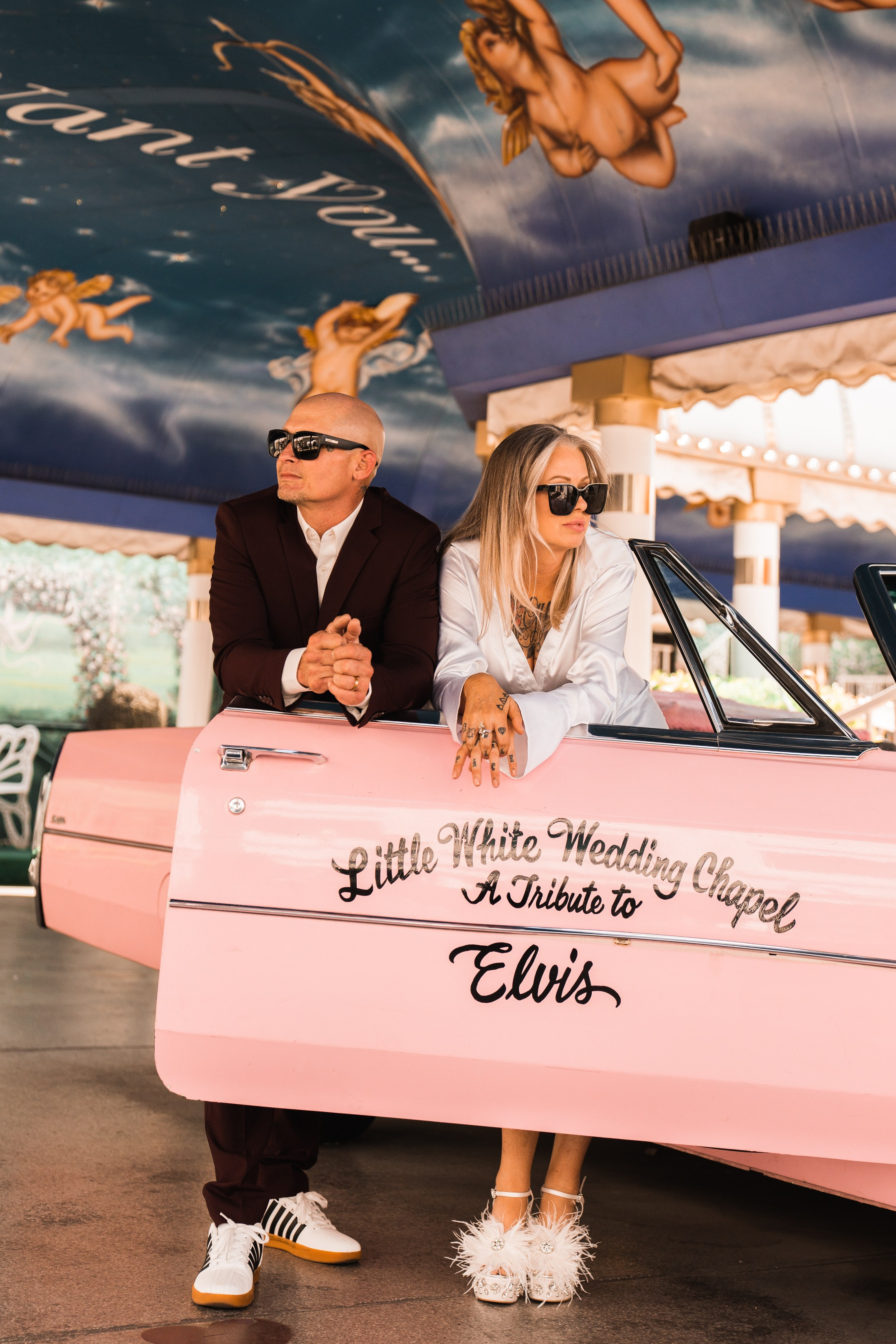 E&E. Wedding & elopement photographer Viktoriya Kravtsov. Las Vegas