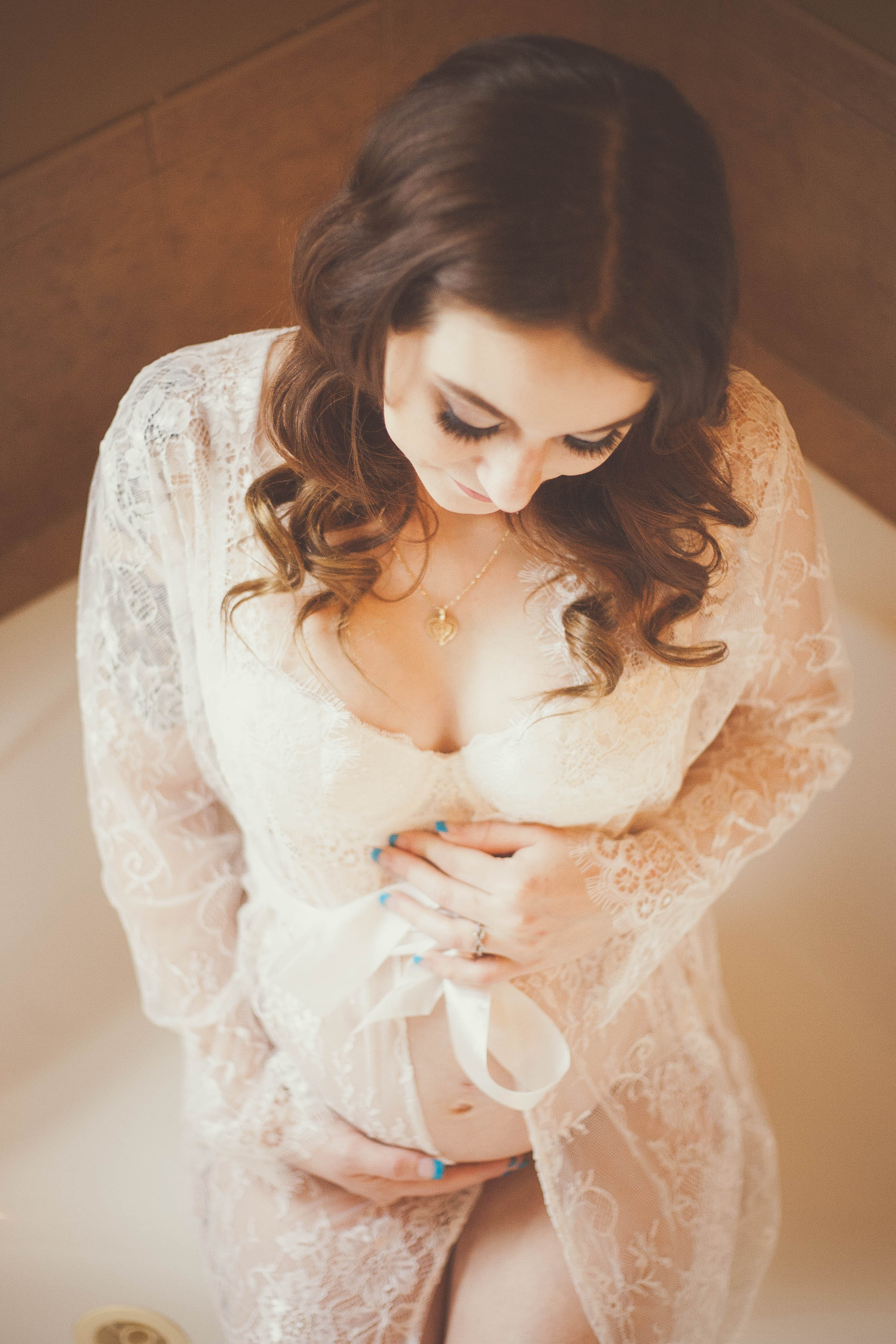 Maternity. Detroit Family and Lifestyle Photographer — Albina Littles