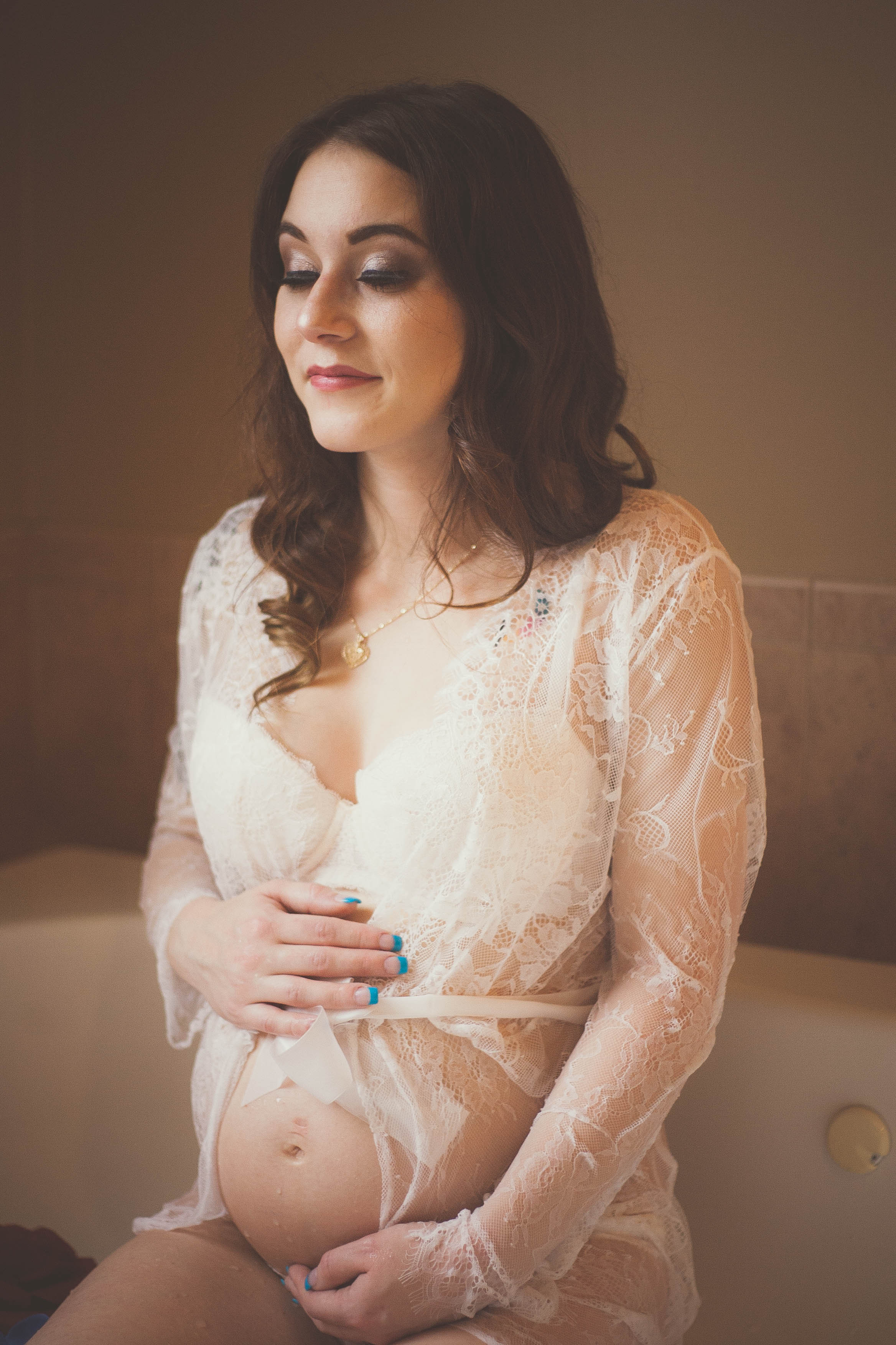 Maternity. Detroit Family and Lifestyle Photographer — Albina Littles