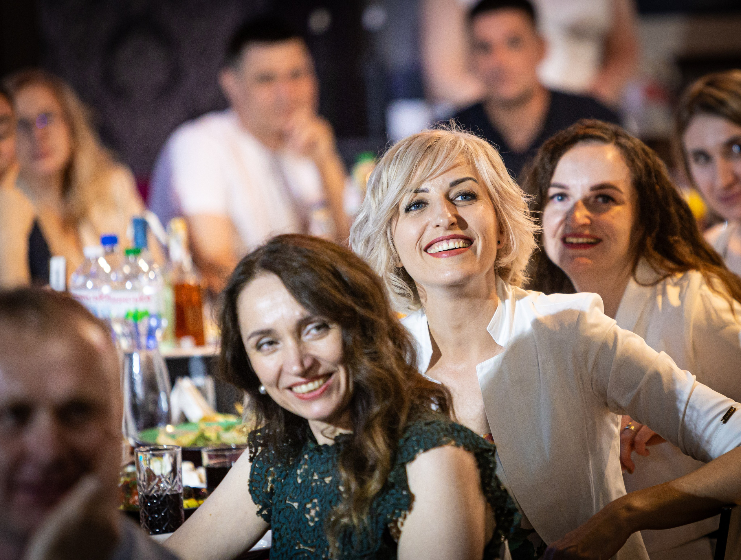 Пример фотосессии последний звонок и выпускной 11А, все в куче по очереди