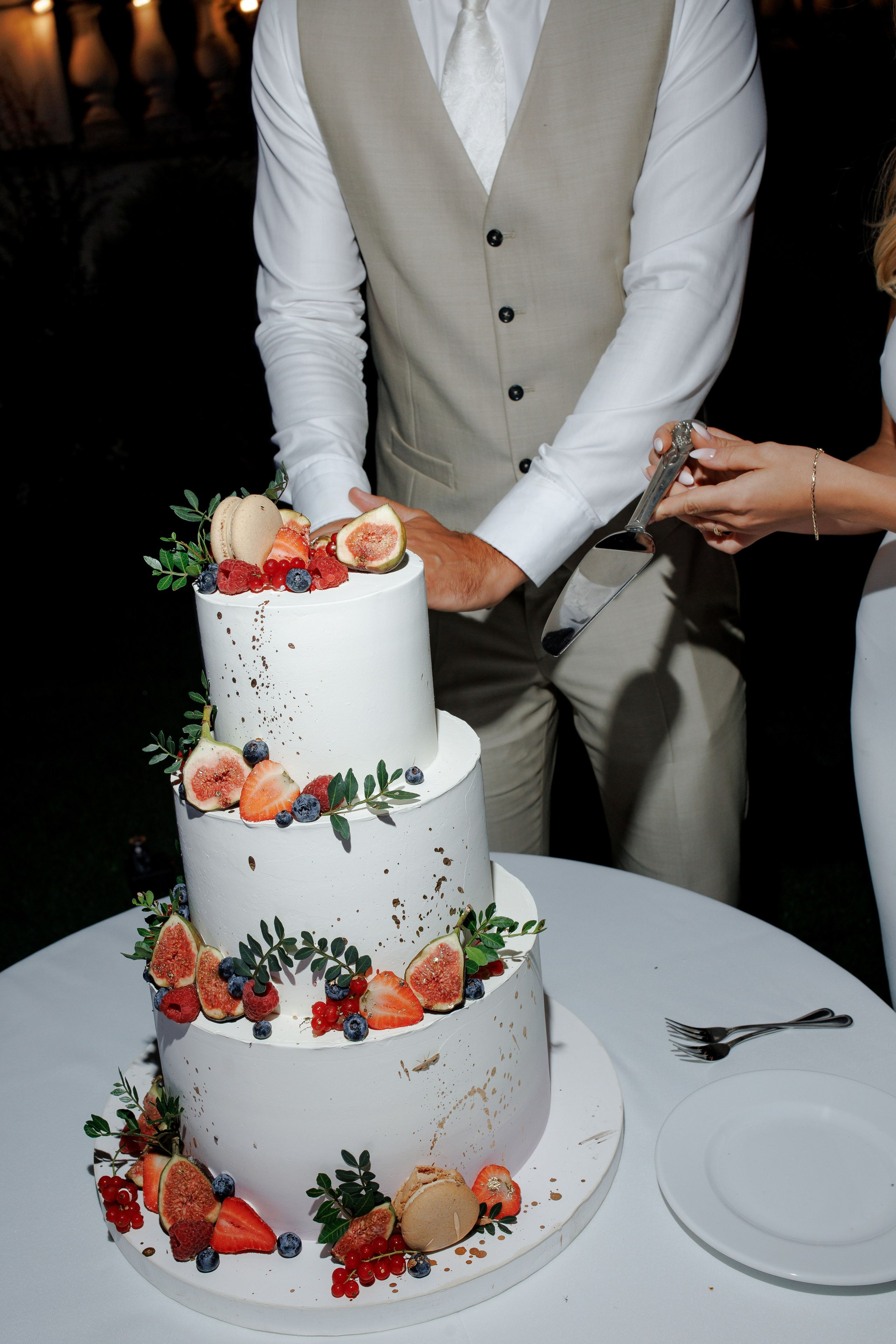 Kamila & Jorg. Dwor Sireakow. 26.07.2025. Fotograf ślubny i rodzinny w Krakowie Yana Klymova