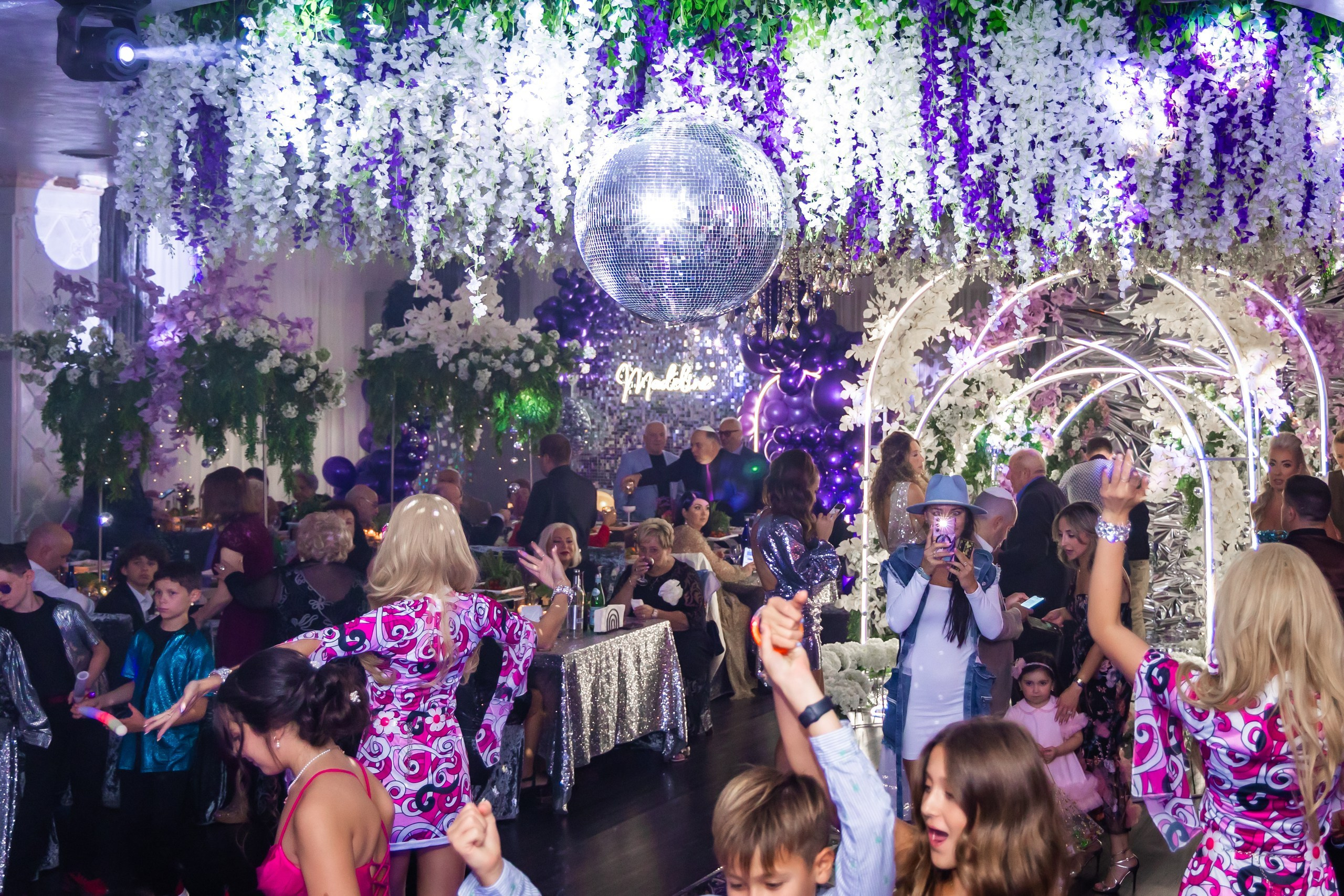 Madeleine’s Bat Mitzvah Party. Mazal Tov Studio