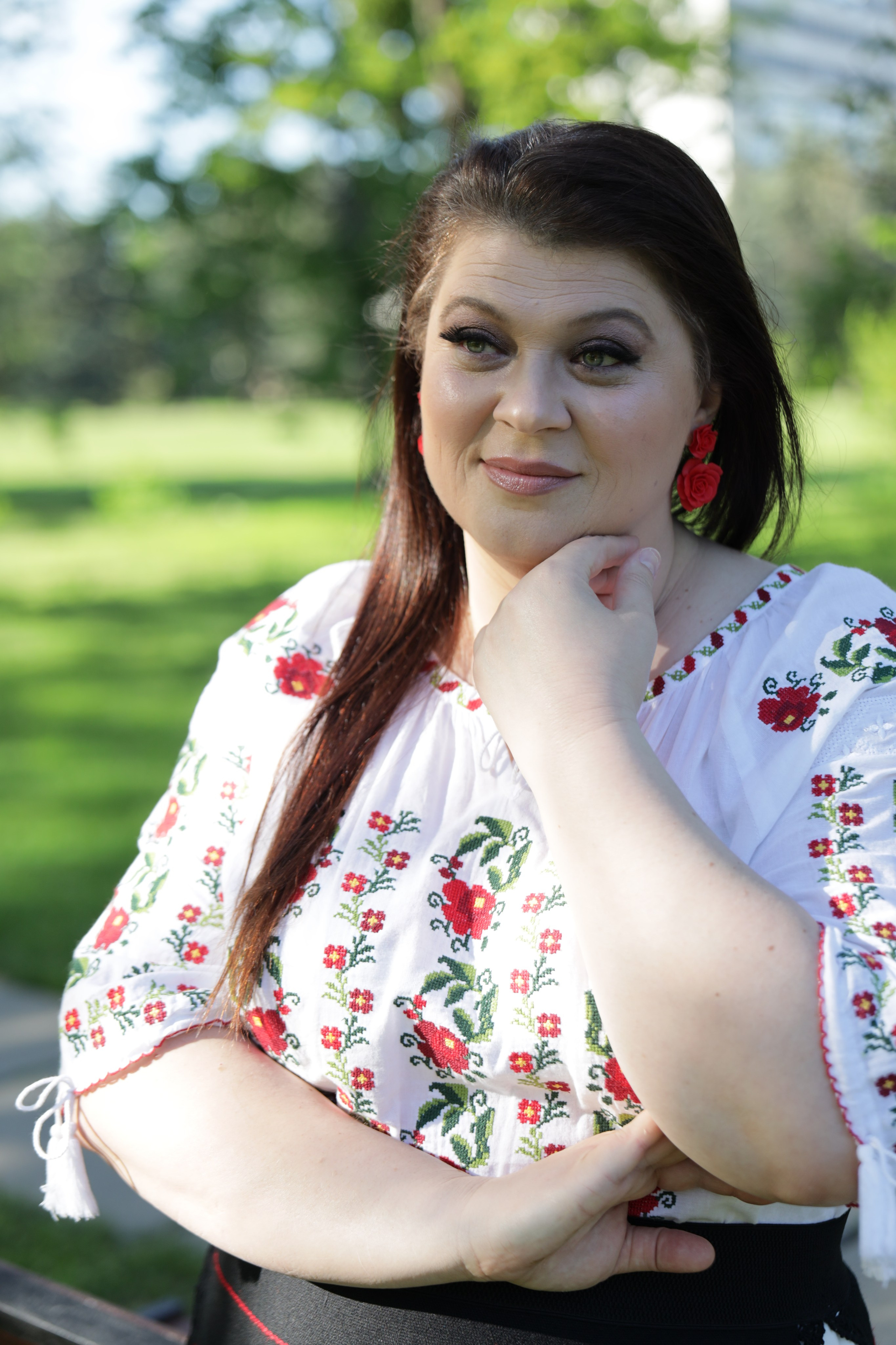 Ochii verzi ai dorului. Alika Dia- Fotograf în Republica Moldova, Strășeni