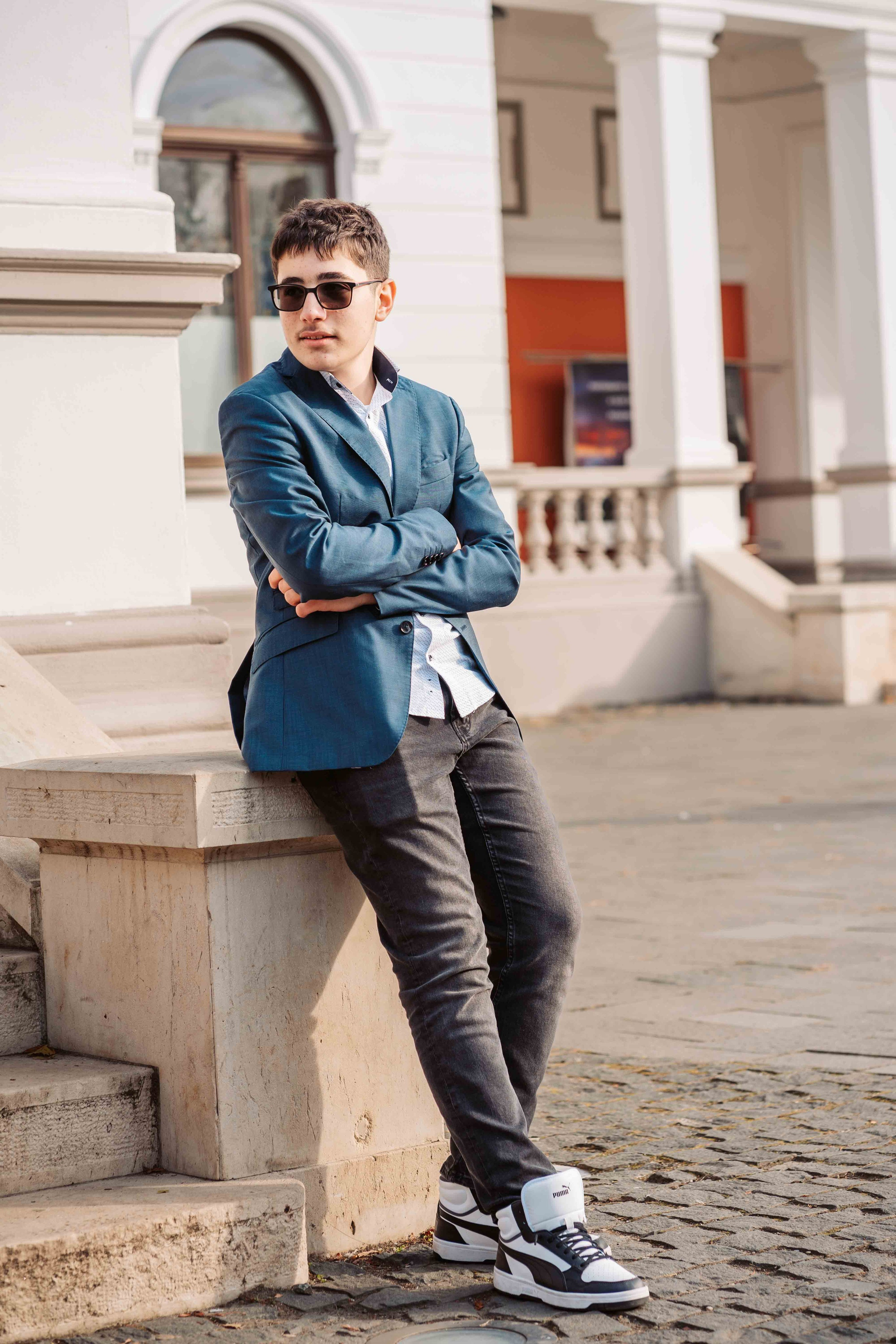 8A — George Barițiu. Contrast Studio