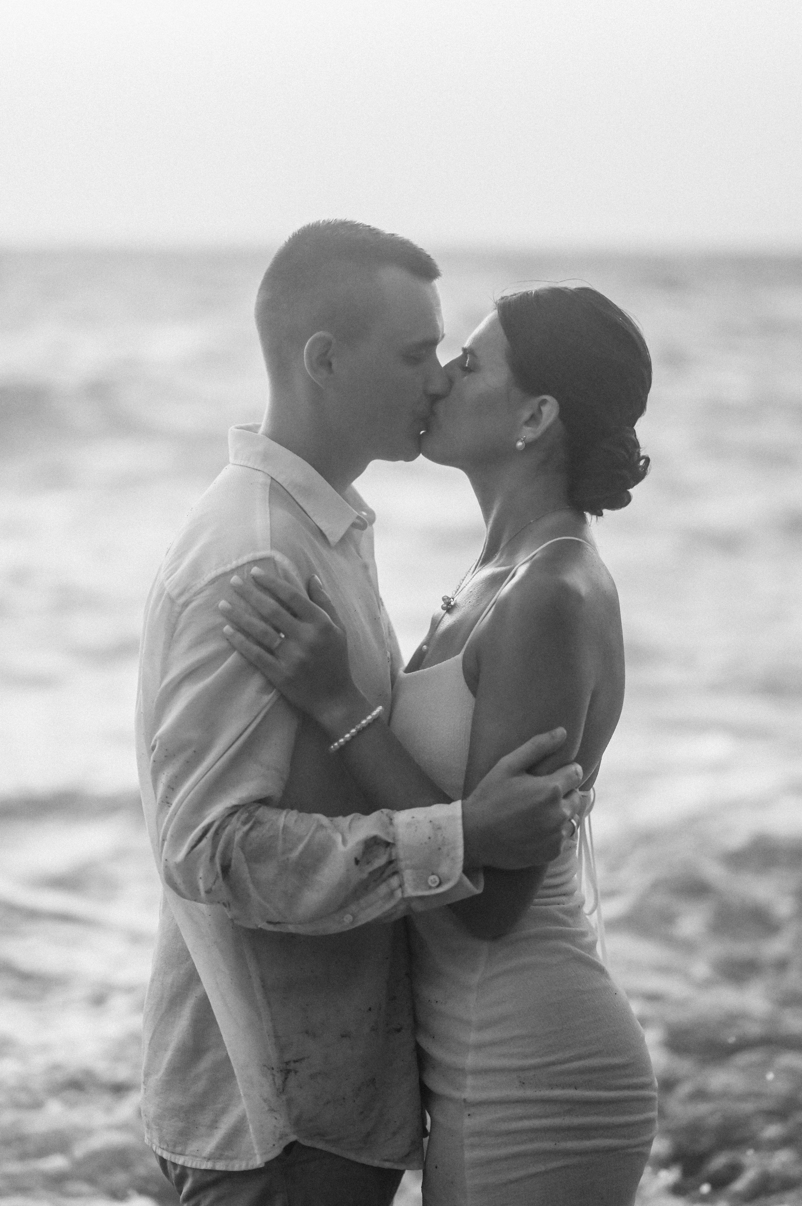 Honeymoon photoshoot Rhodes. Photographer in Rhodes Island